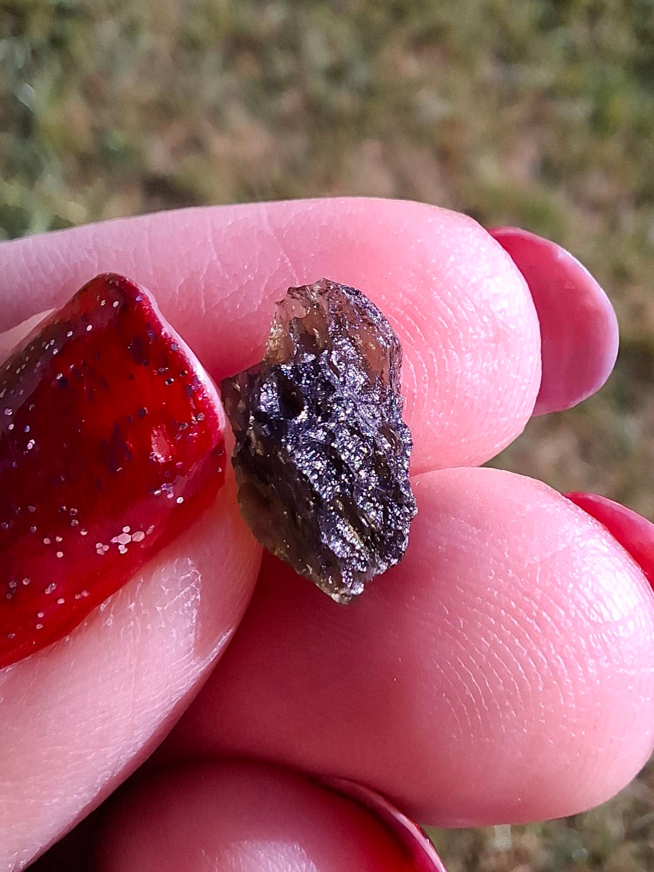 Moldavite Piece, 0.59g, Tektite (Ref: 1465)