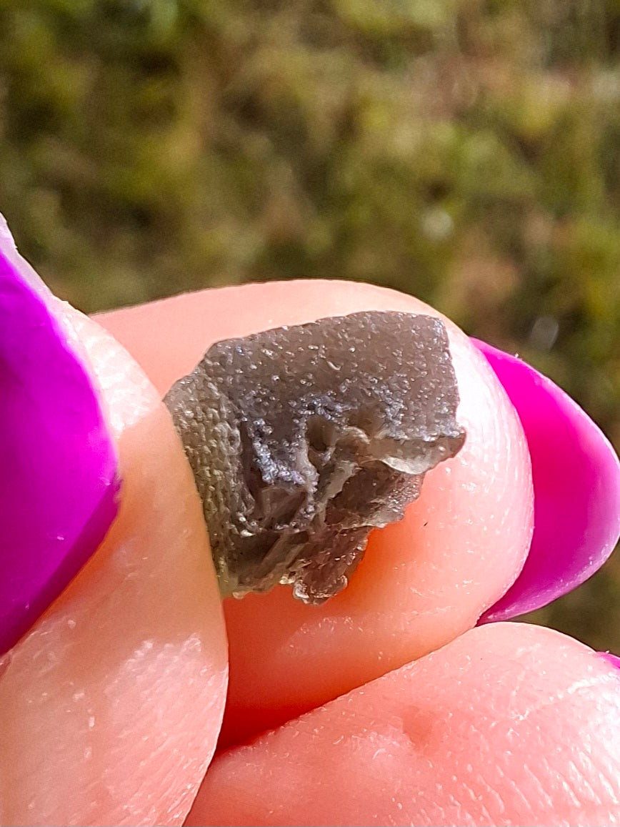 Moldavite Piece, 0.57g, Tektite (Ref: 1439)