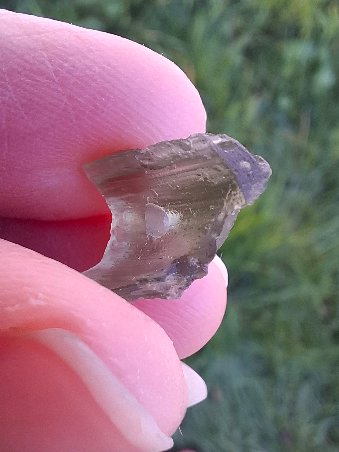 DRILLED, Moldavite Piece, 0.74g, Tektite (Ref: D13)