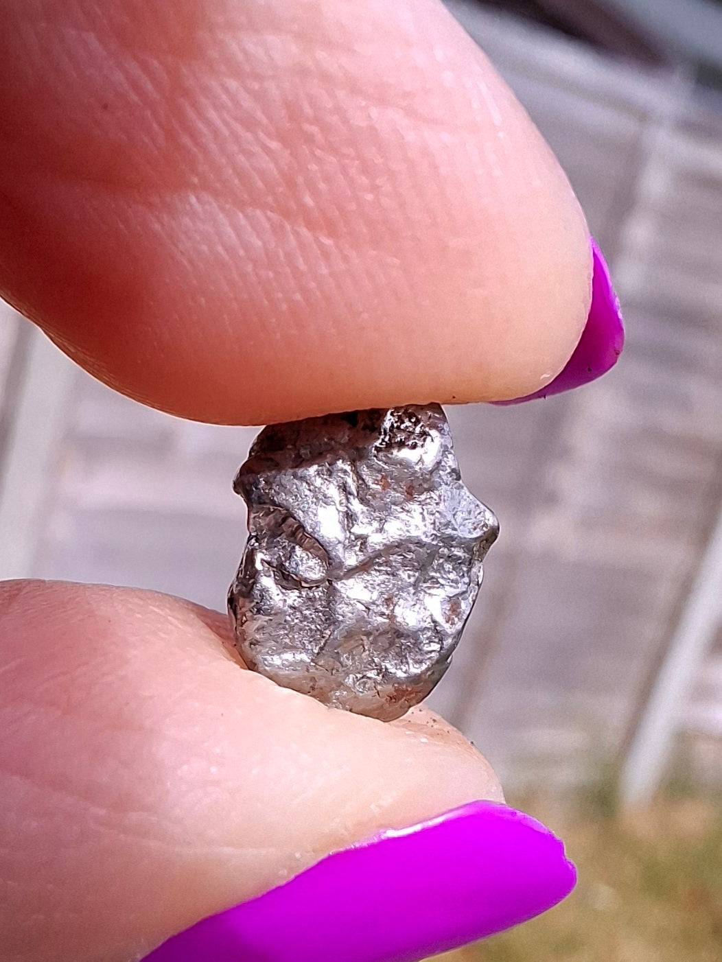 Campo del Cielo, 0.96g, Nickel Iron Meteorite (Ref: C7)