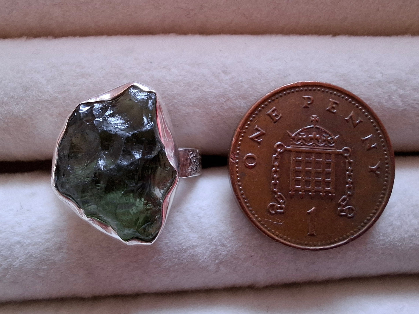 Moldavite Ring, size K, 925 Silver, Tektite (Ref: R301)