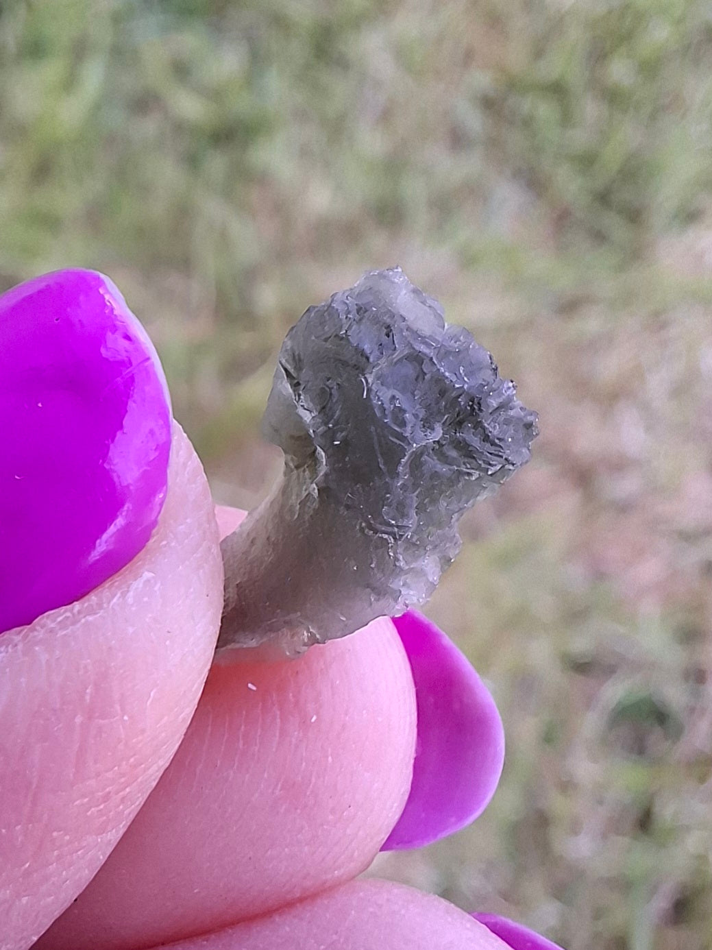 Moldavite Piece, 0.63g, Tektite (Ref: 1447)