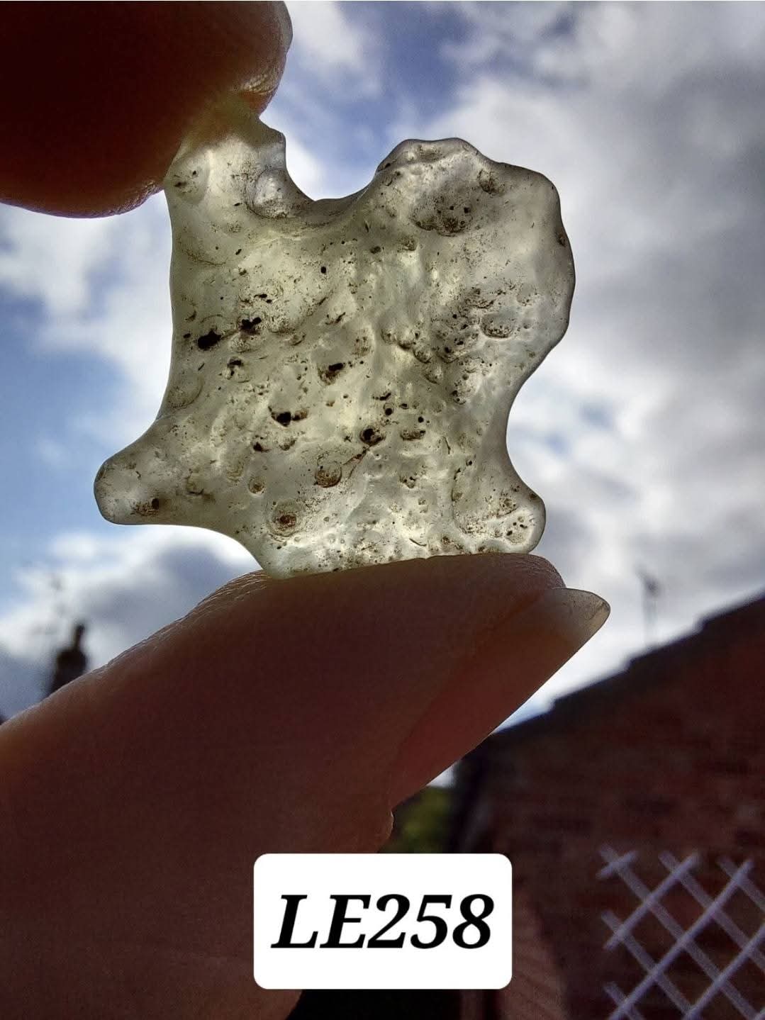 Libyan Desert Glass Piece, 5.68g, Tektite (Ref: LE258)