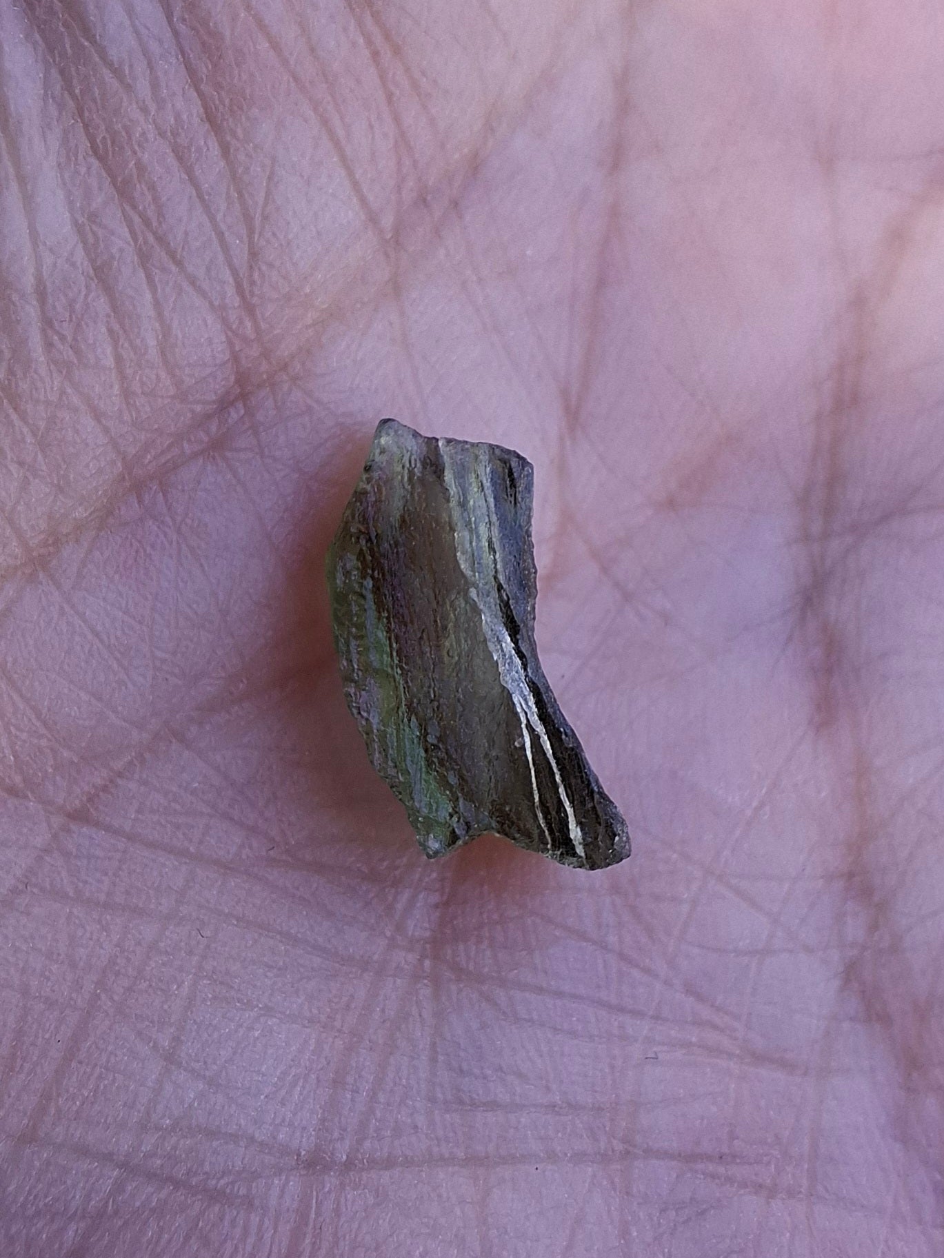 Moldavite Piece, 0.49g, Tektite (Ref: 1452)