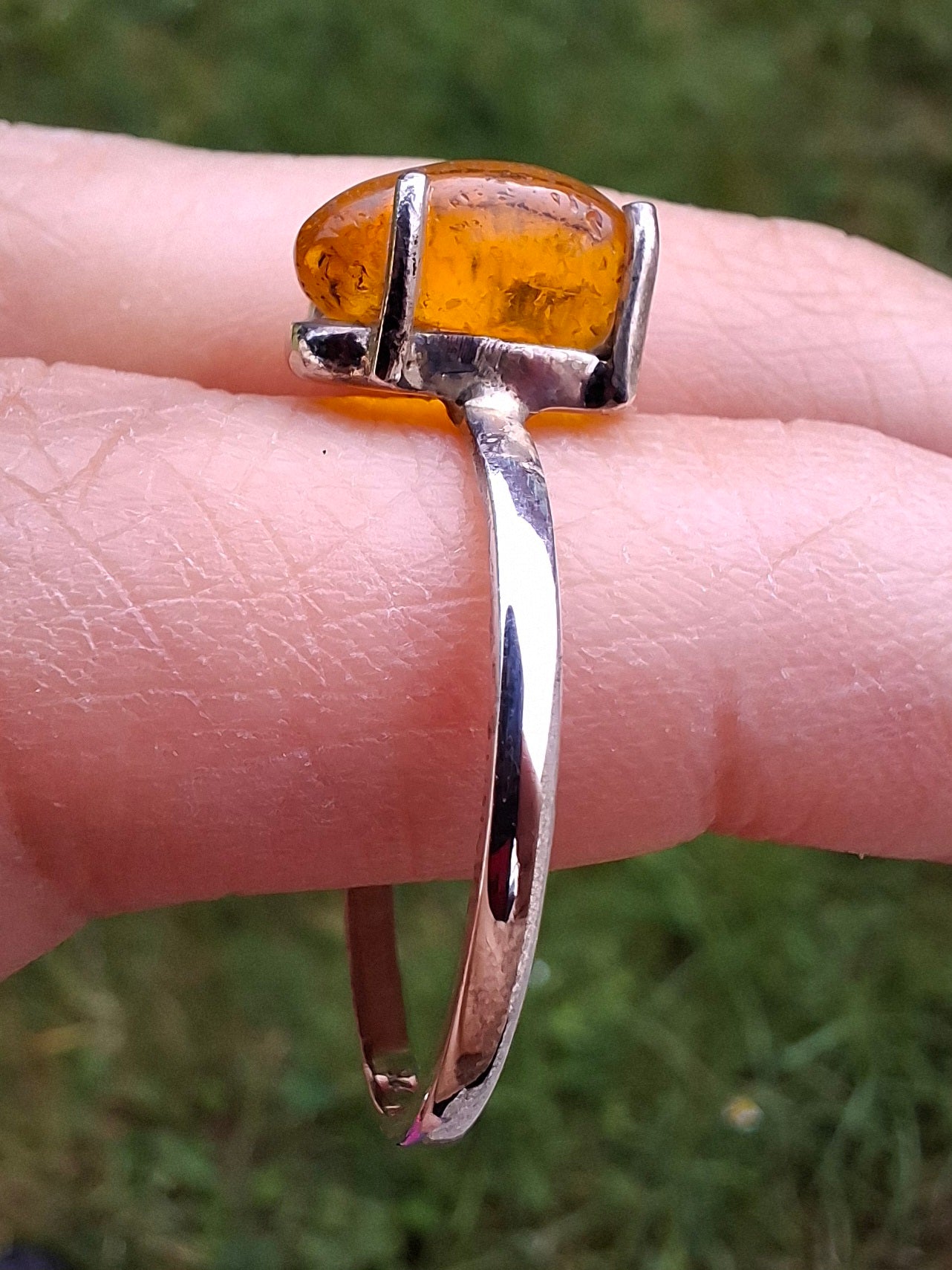 Baltic Amber Ring, size large Y, 925 Silver, Fossil (Ref: AR38)