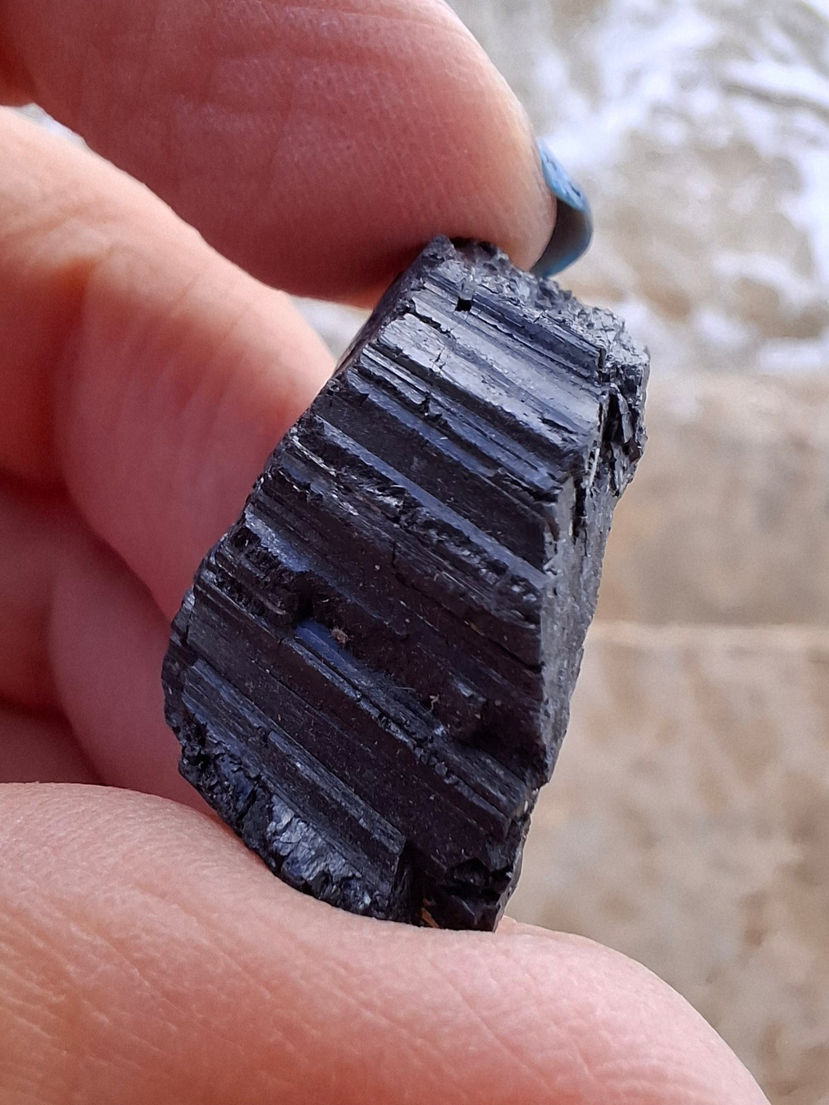 Black Tourmaline RAW, 8.86g, Crystal (Ref: RBT3)