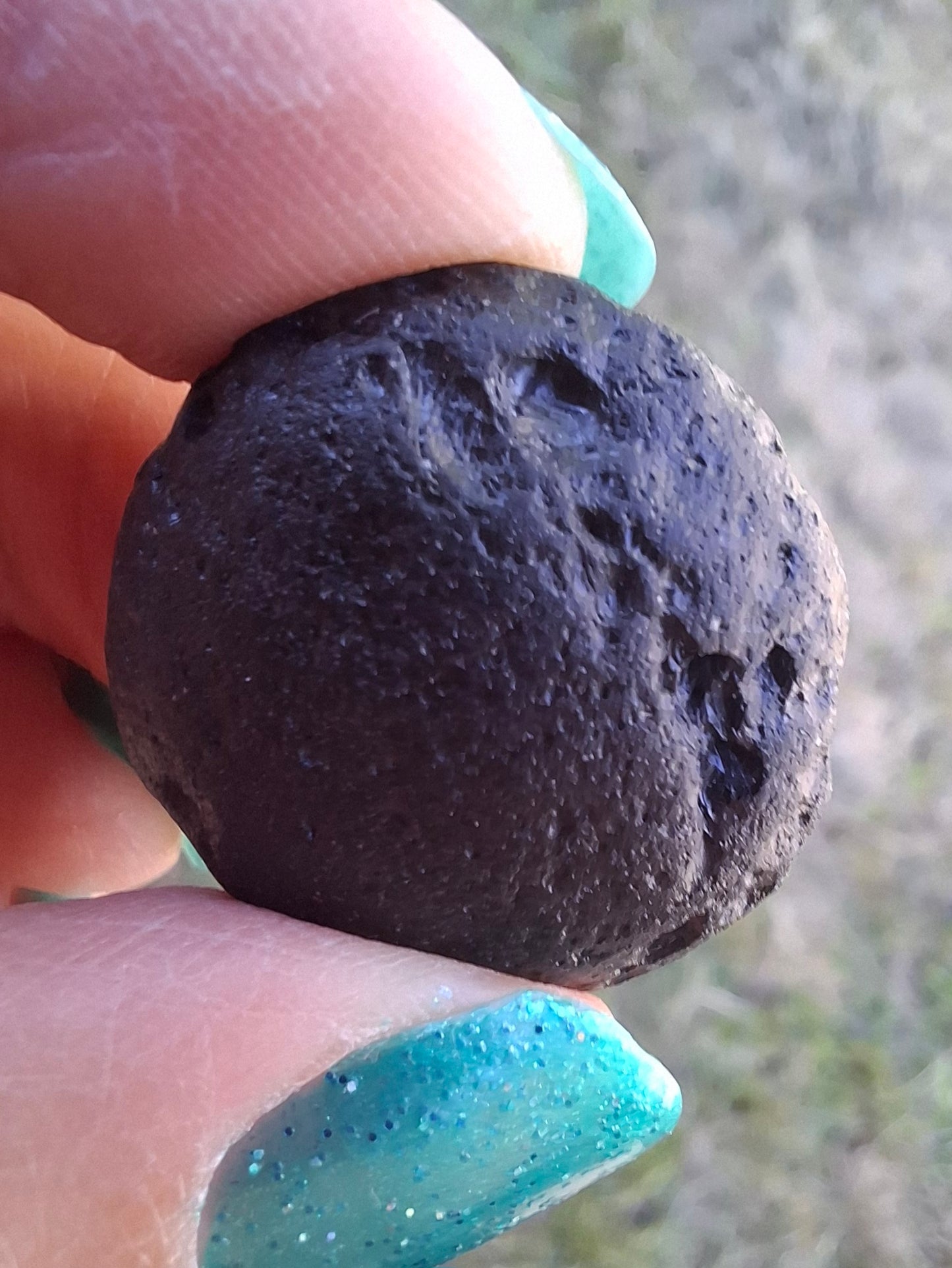 Philippinite (Rizalite), 9.24g, Tektite