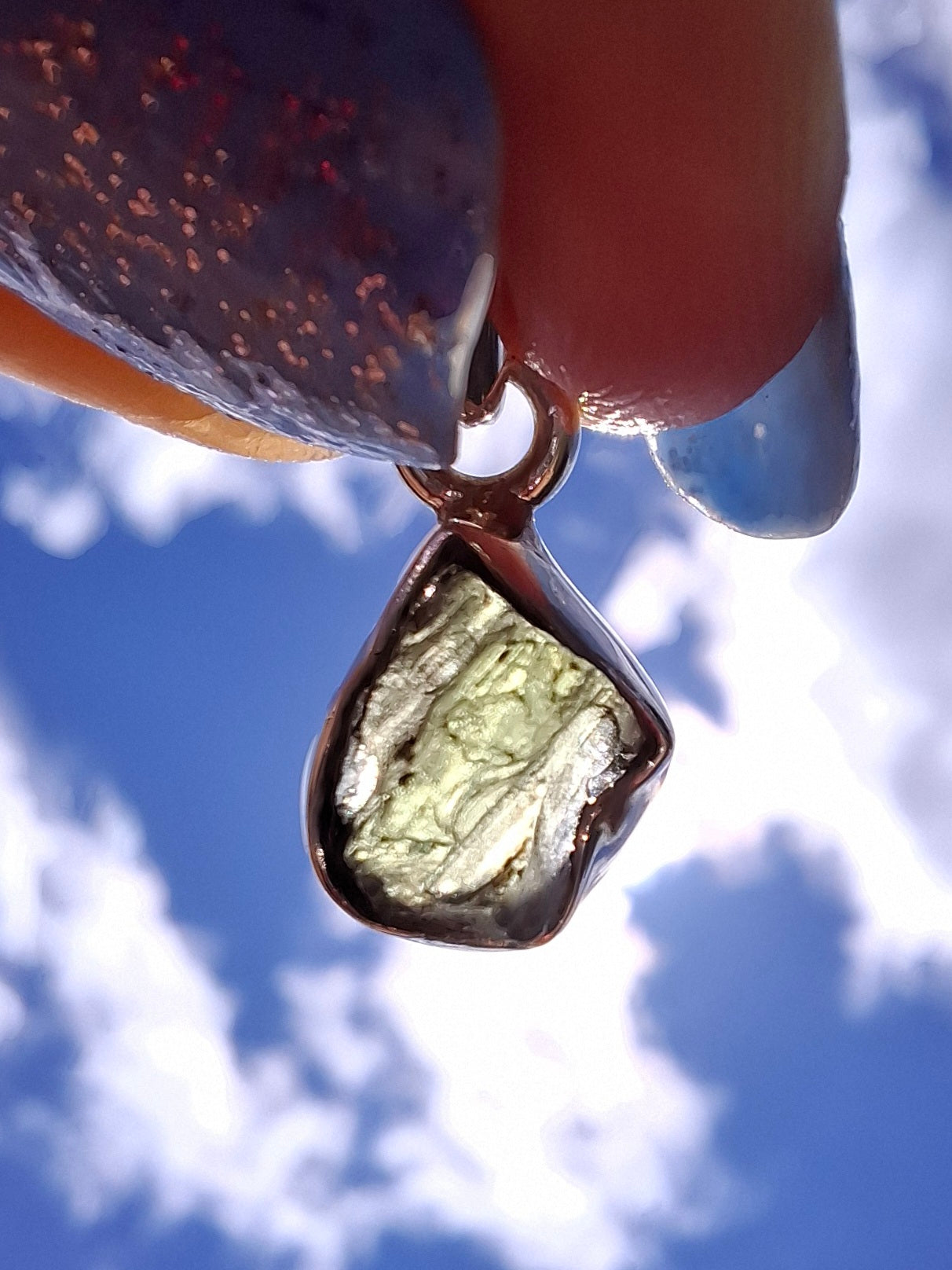 Moldavite Pendant, 925 Silver, Tektite (Ref: P92)