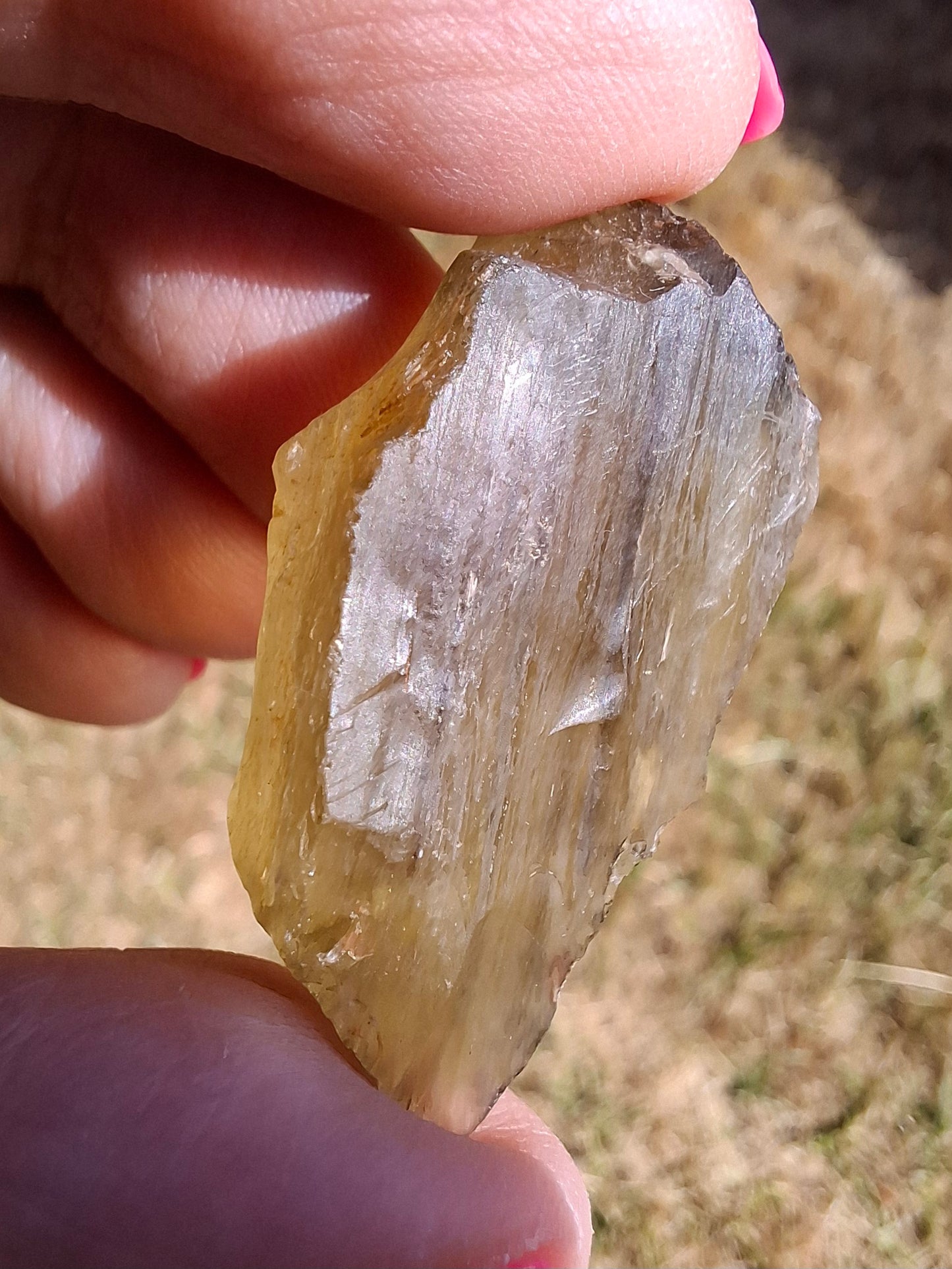 Libyan Desert Glass (darker) Piece, 8.34g, Tektite (Ref: L1370)