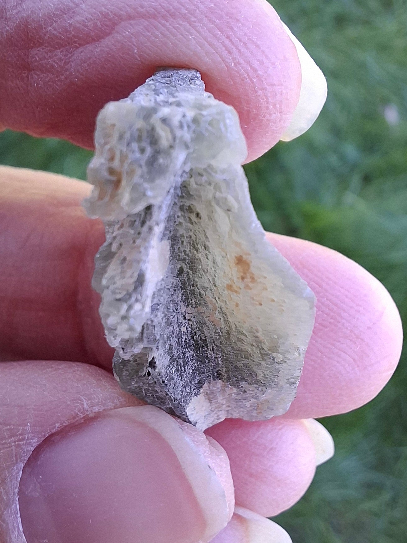 Moldavite Piece, SNOWFLAKE, FROSTED, BARTOCHOV, 3.47g, Tektite (Ref: 1368)