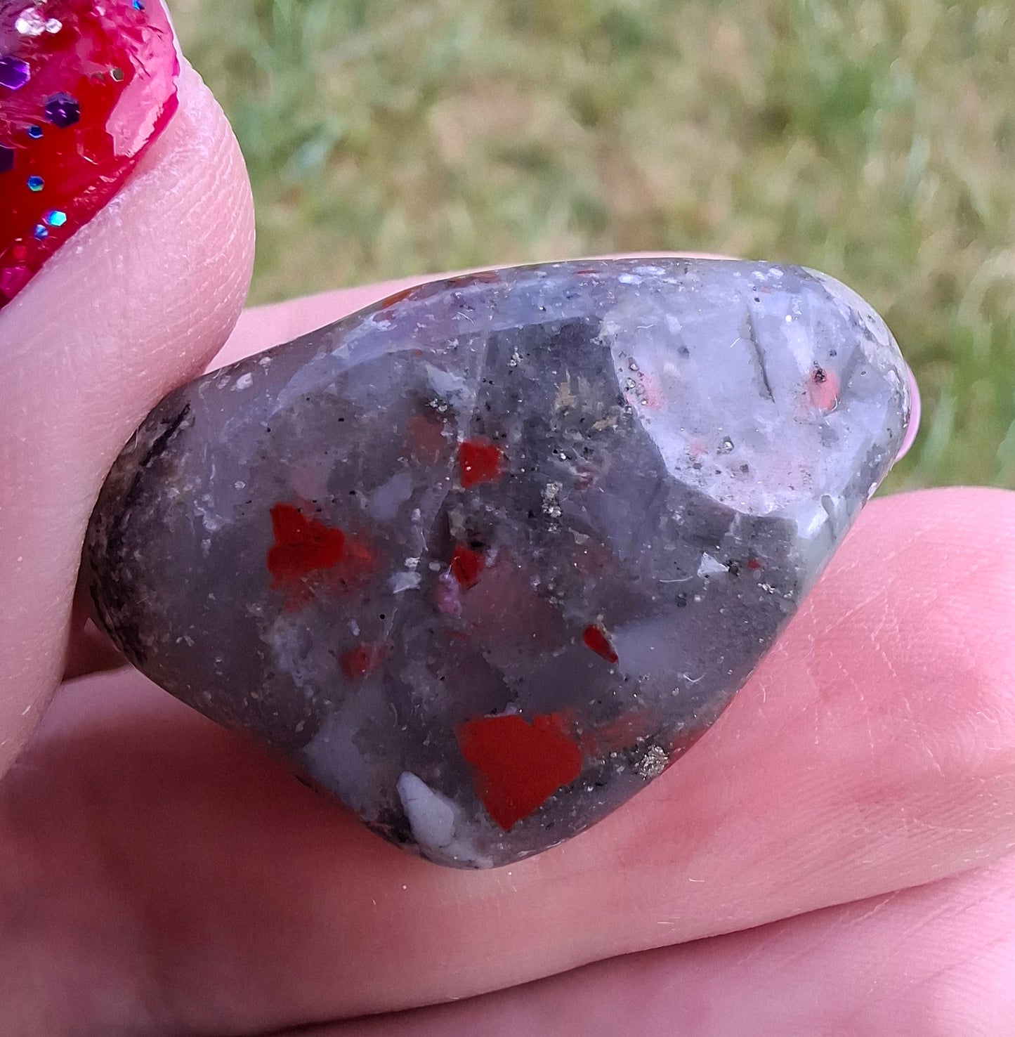 African Blood Stone, Tumble Stone, Crystal (Ref: T177)