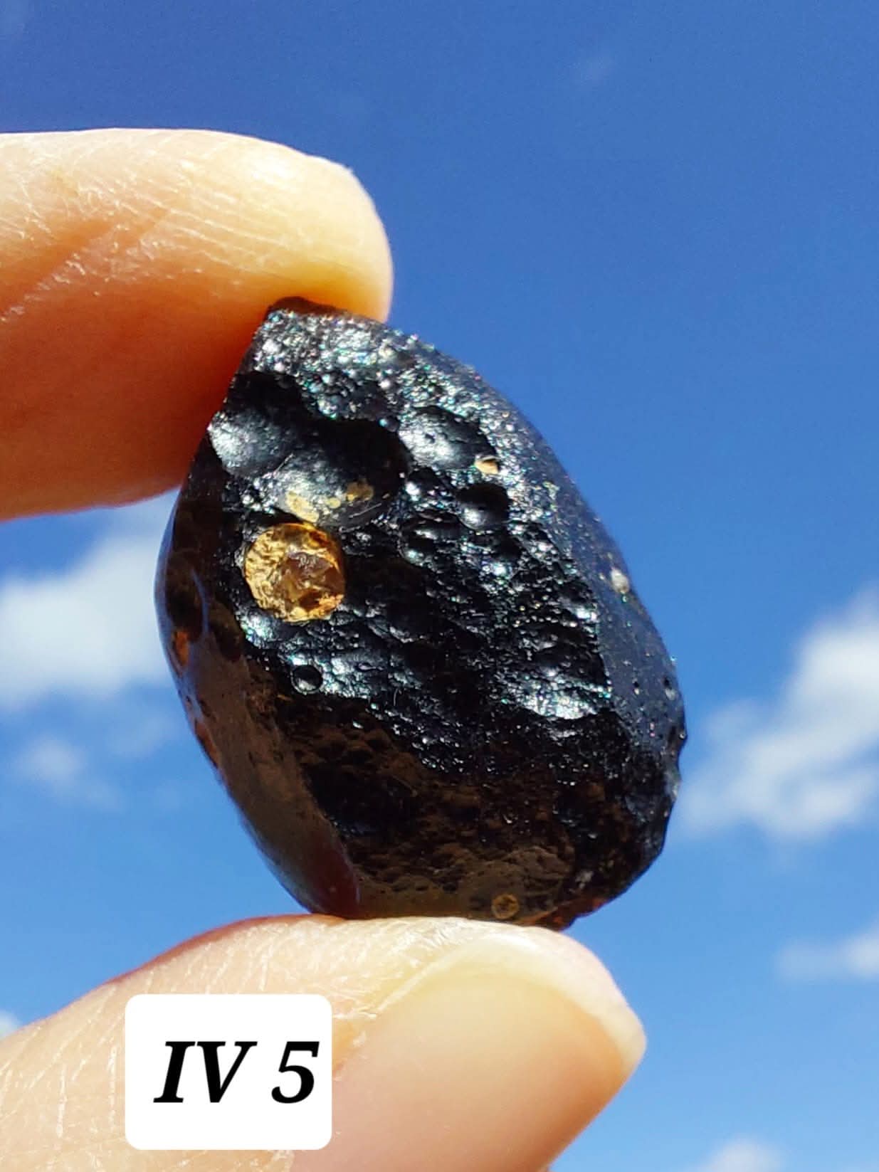Ivory Coast (Ivorite), RAREST TEKTITE IN THE WORLD, 8.88g, Tektite (Ref: IV5)