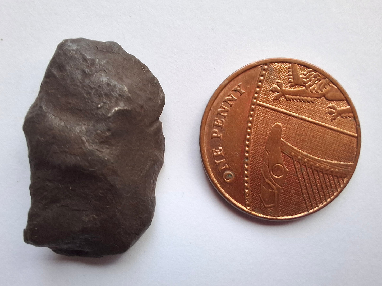 Gebel Kamil Iron Meteorite, 12.34g (Ref: K44)