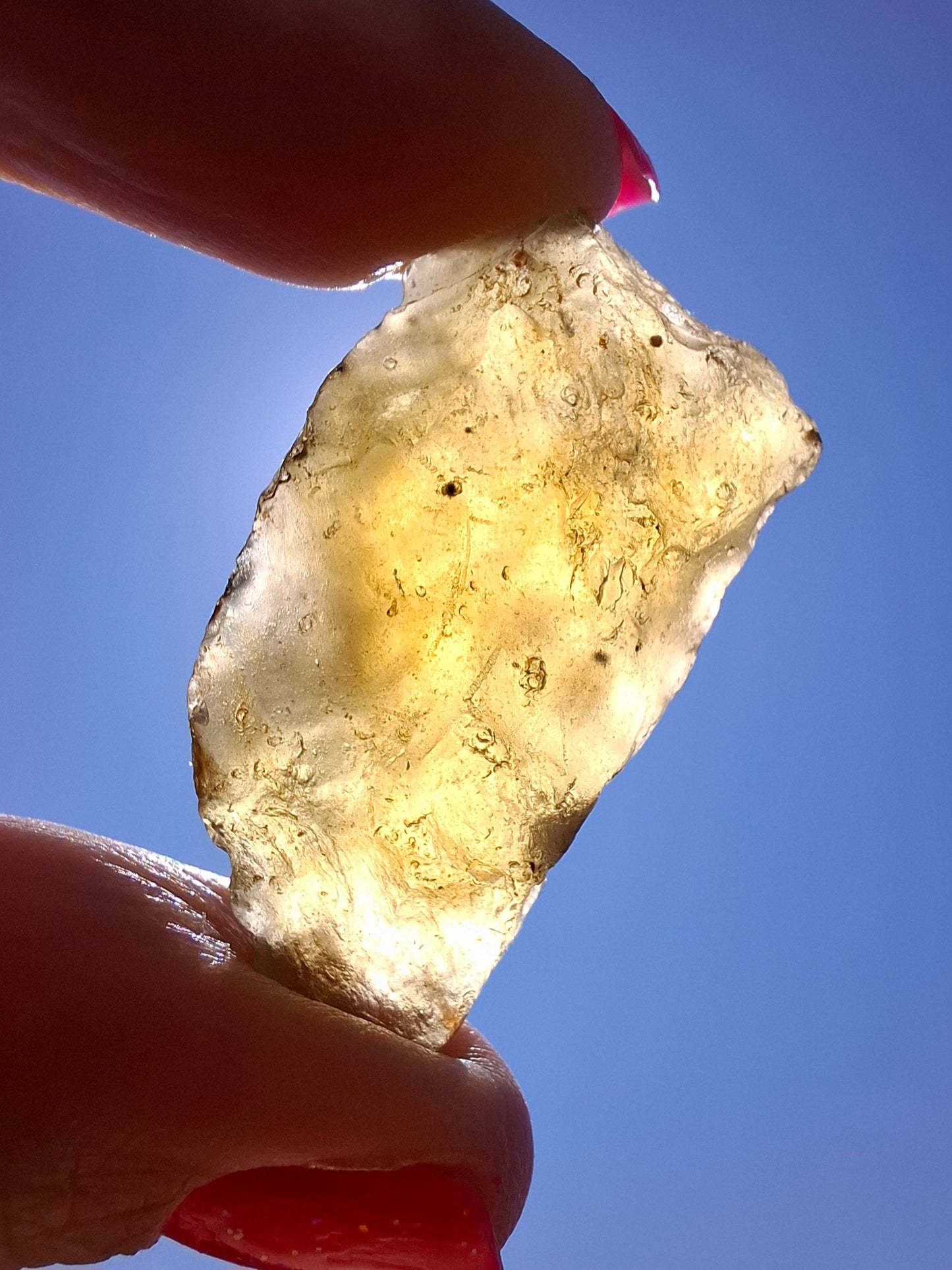 Libyan Desert Glass (darker) Piece, 11.69g, Tektite (Ref: L1366)