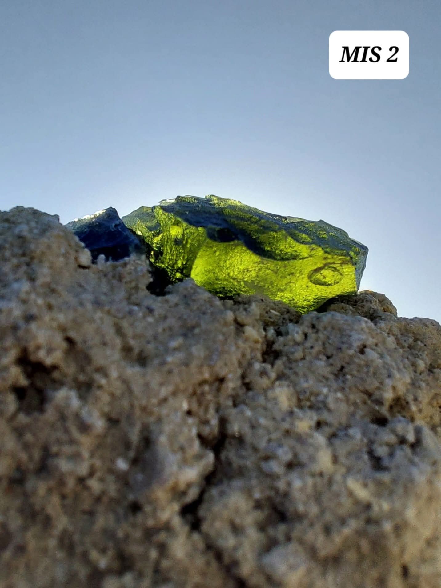 Moldavite In-Situ (in matrix), Besednice, Est 3.5-4g, Tektite (Ref: MIS2)