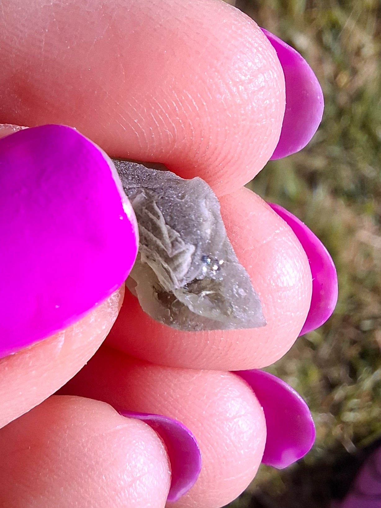 Moldavite Piece, 0.91g, Tektite (Ref: 1460)