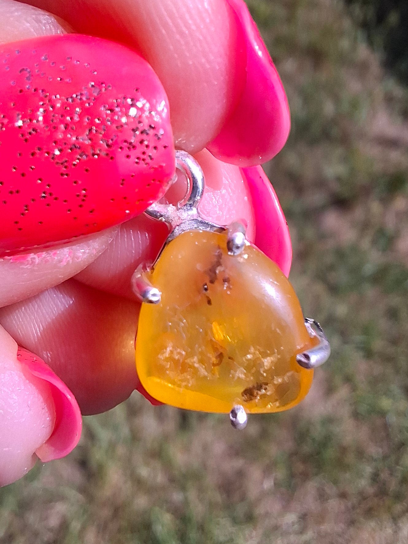Baltic Amber Pendant, 925 Silver, Fossil (Ref: AP20)