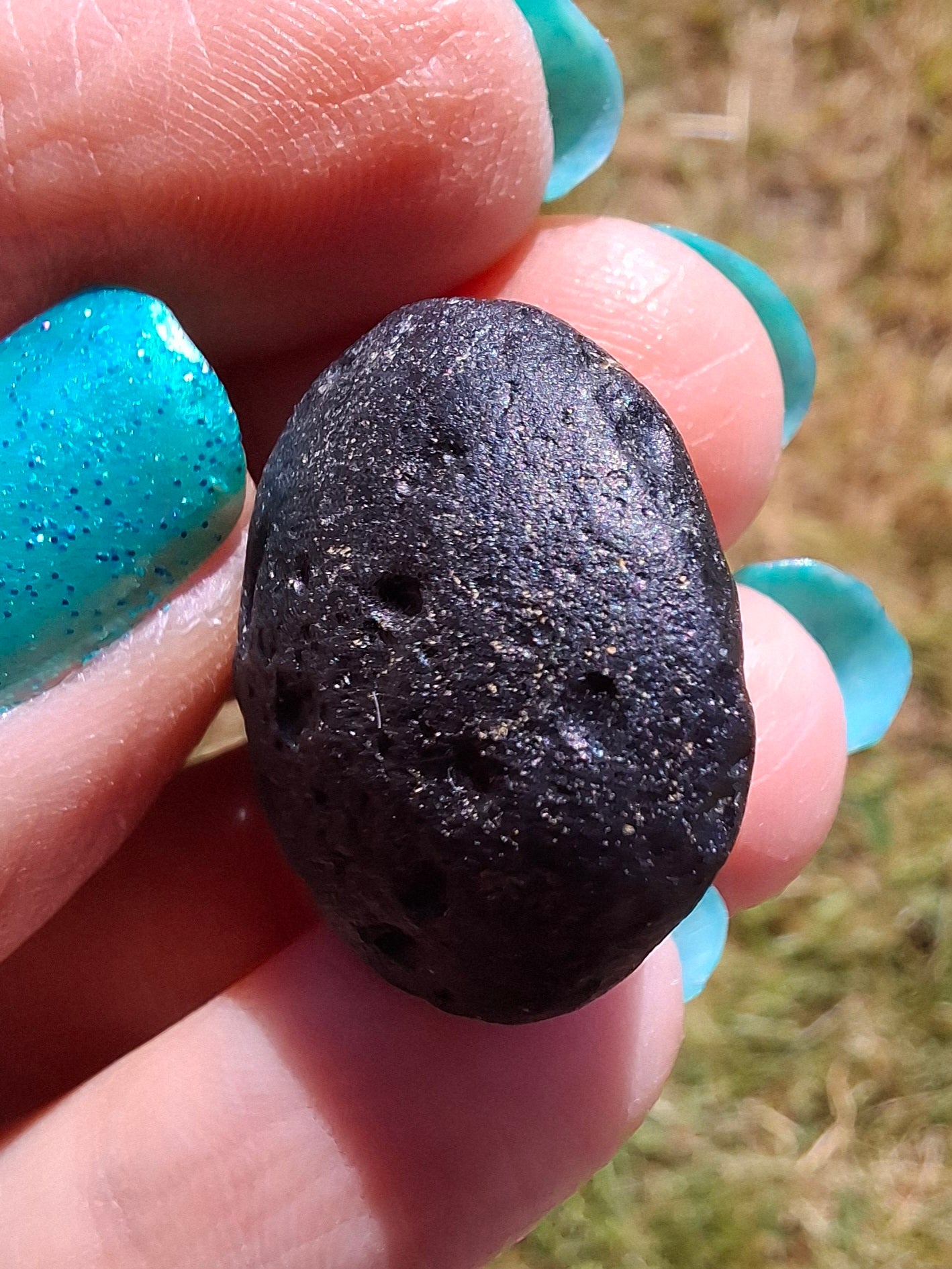 Philippinite (Rizalite), 7.48g, Tektite