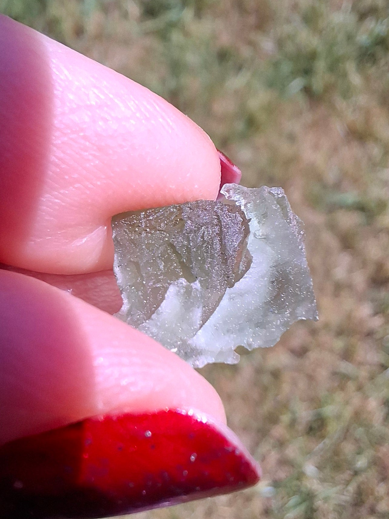 Moldavite Piece, 0.60g, Tektite (Ref: 1473)