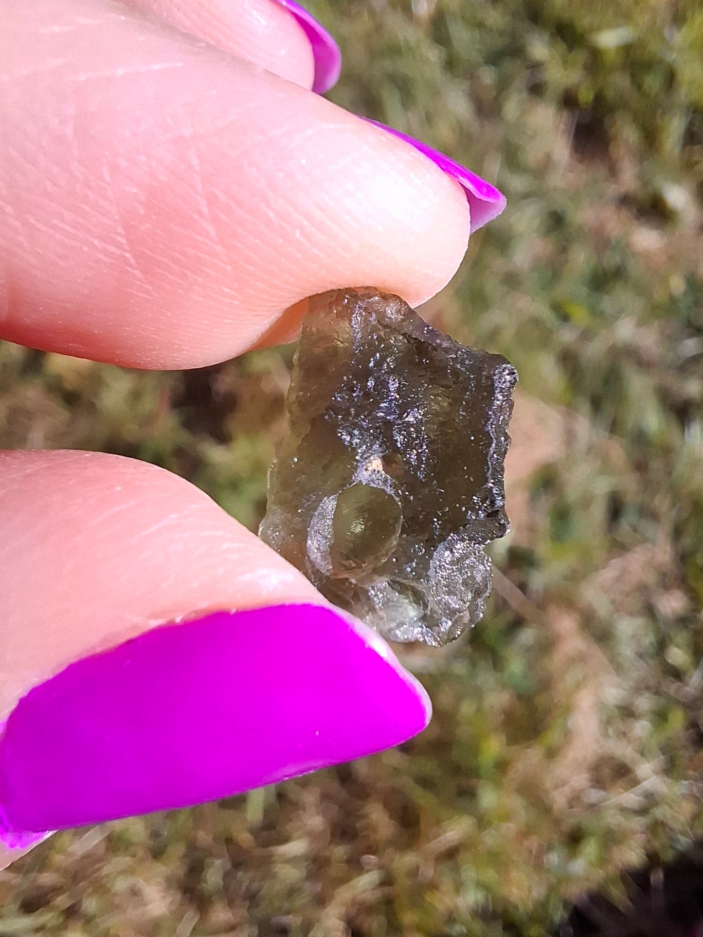 Moldavite Piece, 0.82g, Tektite (Ref: 1454)