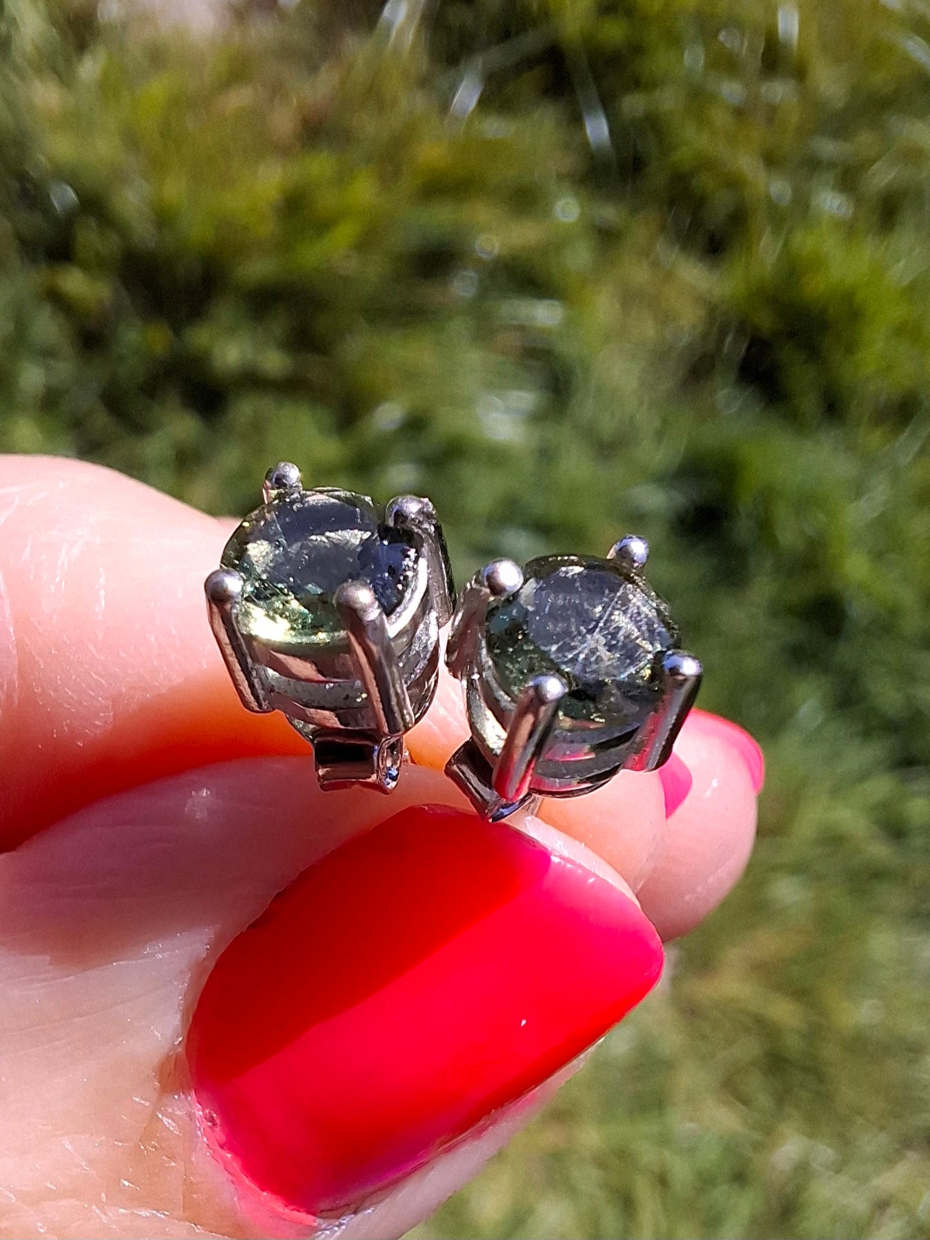 Moldavite (faceted) 5mm STUD EARRINGS, 925 Silver, Tektite (Ref: Pair50)