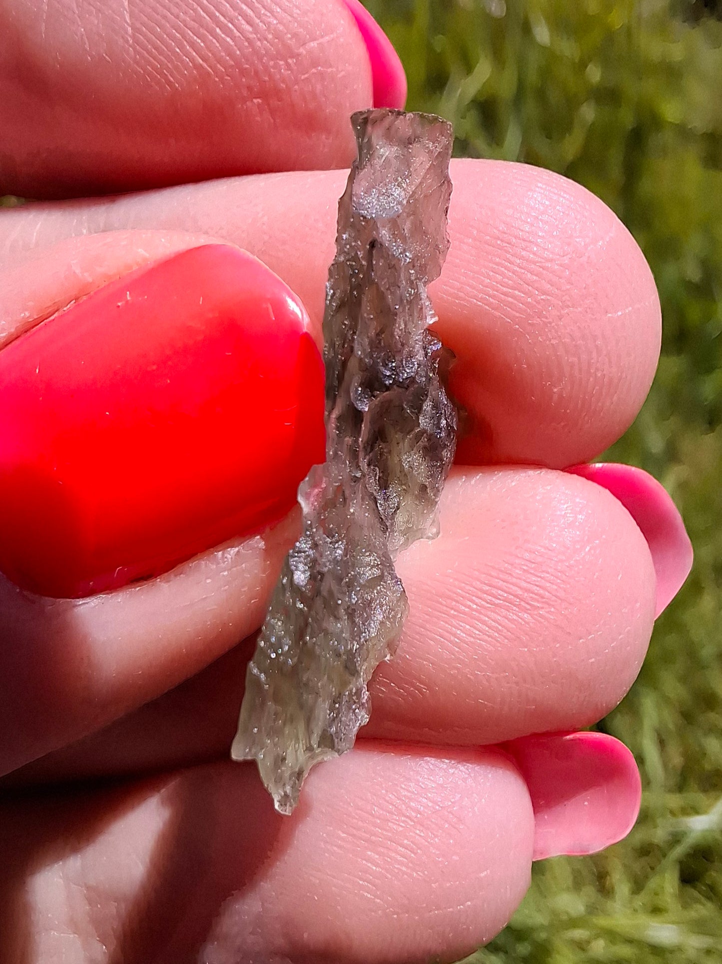 Moldavite Piece, 0.87g, Tektite (Ref: 1411)