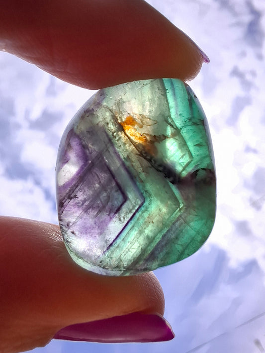 Fluorite, Tumble Stone, Crystal (Ref: T57)