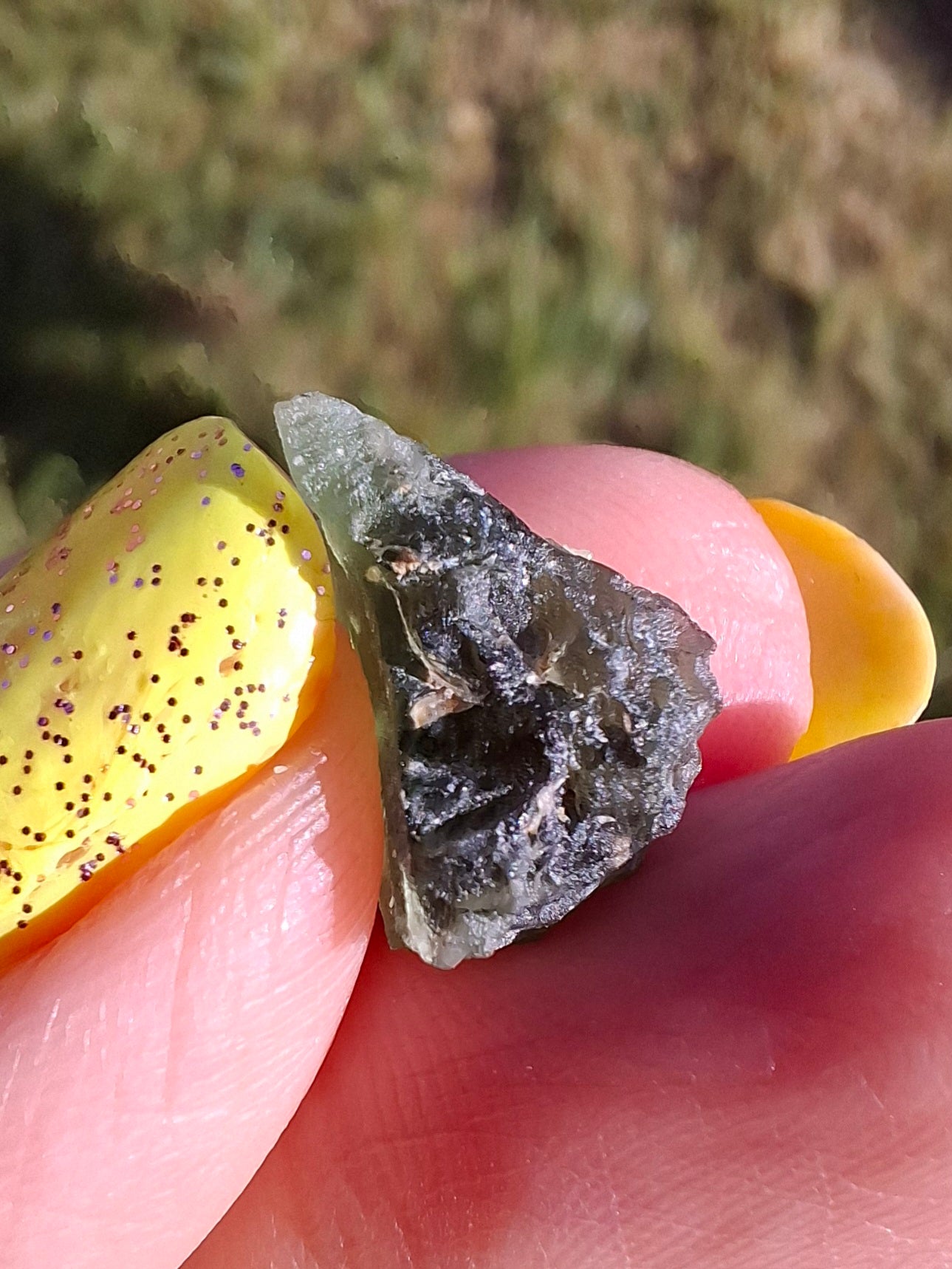Moldavite Piece, 1.23g, Tektite (Ref: 1484)