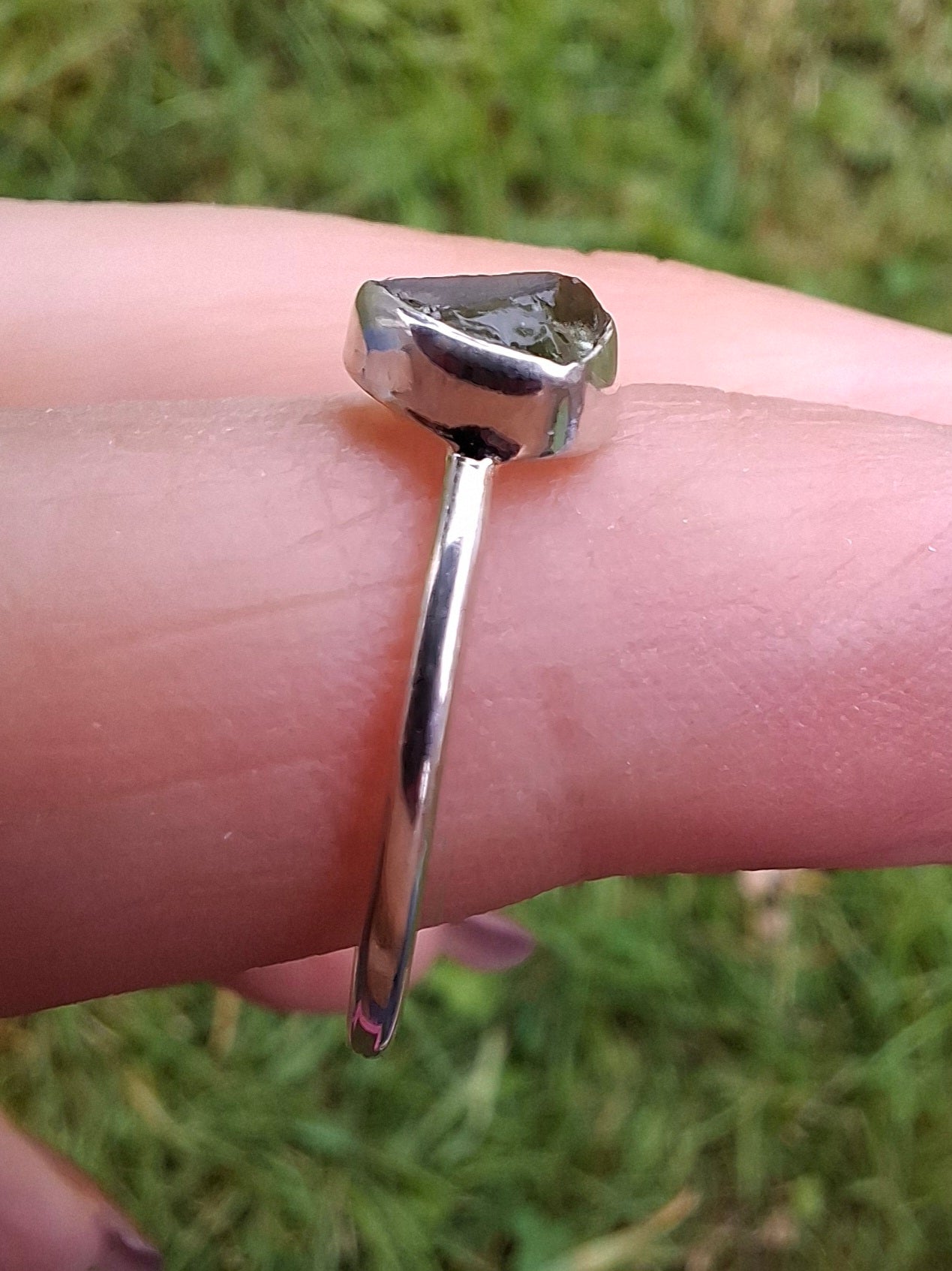 Moldavite's Ring, size large L/small M, 925 Silver, Tektite (Ref: R36)