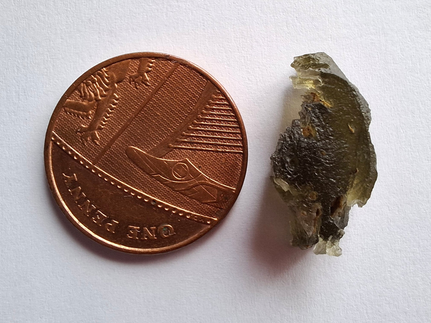 Moldavite Piece, 1.67g, Tektite (Ref: 1423)