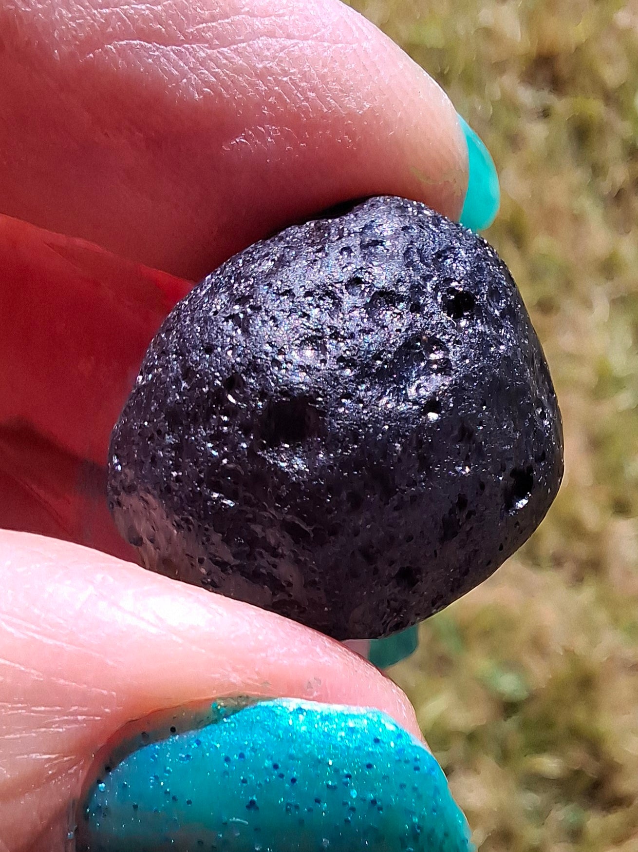 Philippinite (Rizalite), 9.75g, Tektite