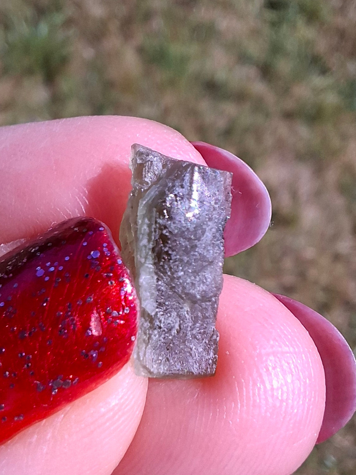Moldavite Piece, 0.68g, Tektite (Ref: 1471)