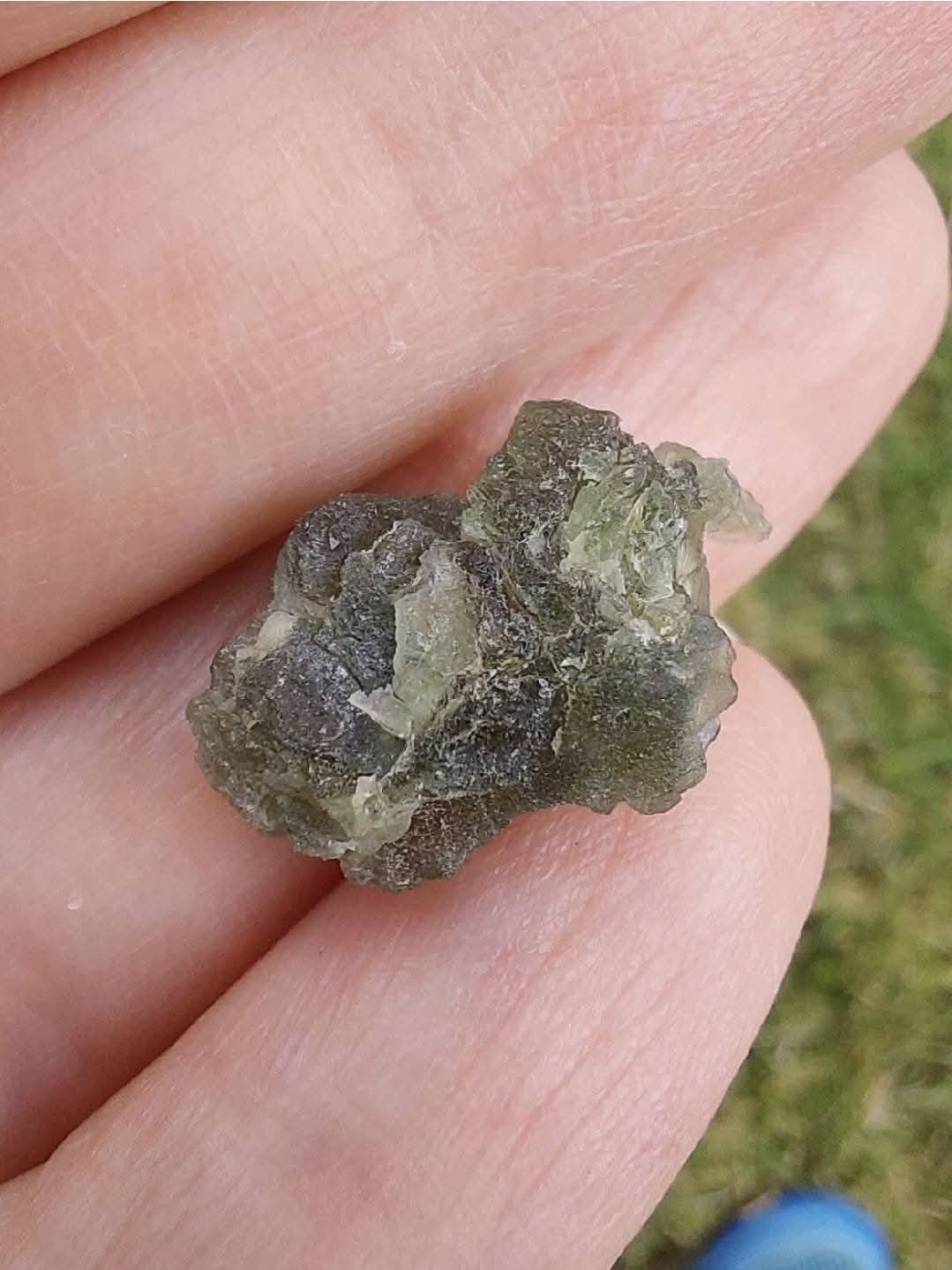 Moldavite Piece, 1.82g, Tektite (Ref: E172)