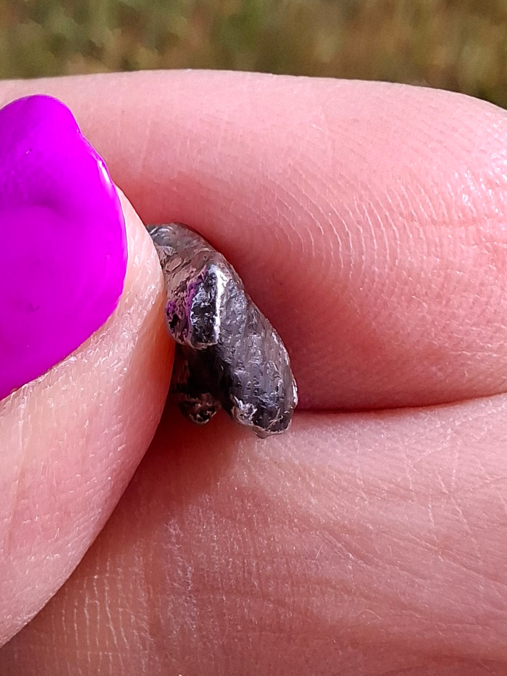 Campo del Cielo, 0.91g, Nickel Iron Meteorite (Ref: C1)