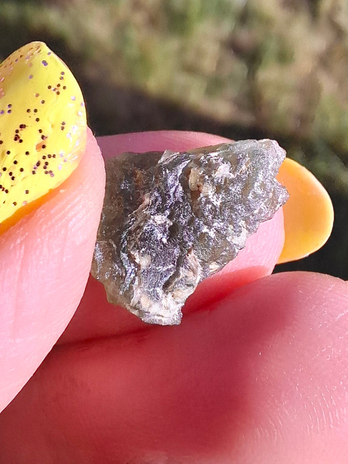 Moldavite Piece, 1.23g, Tektite (Ref: 1484)