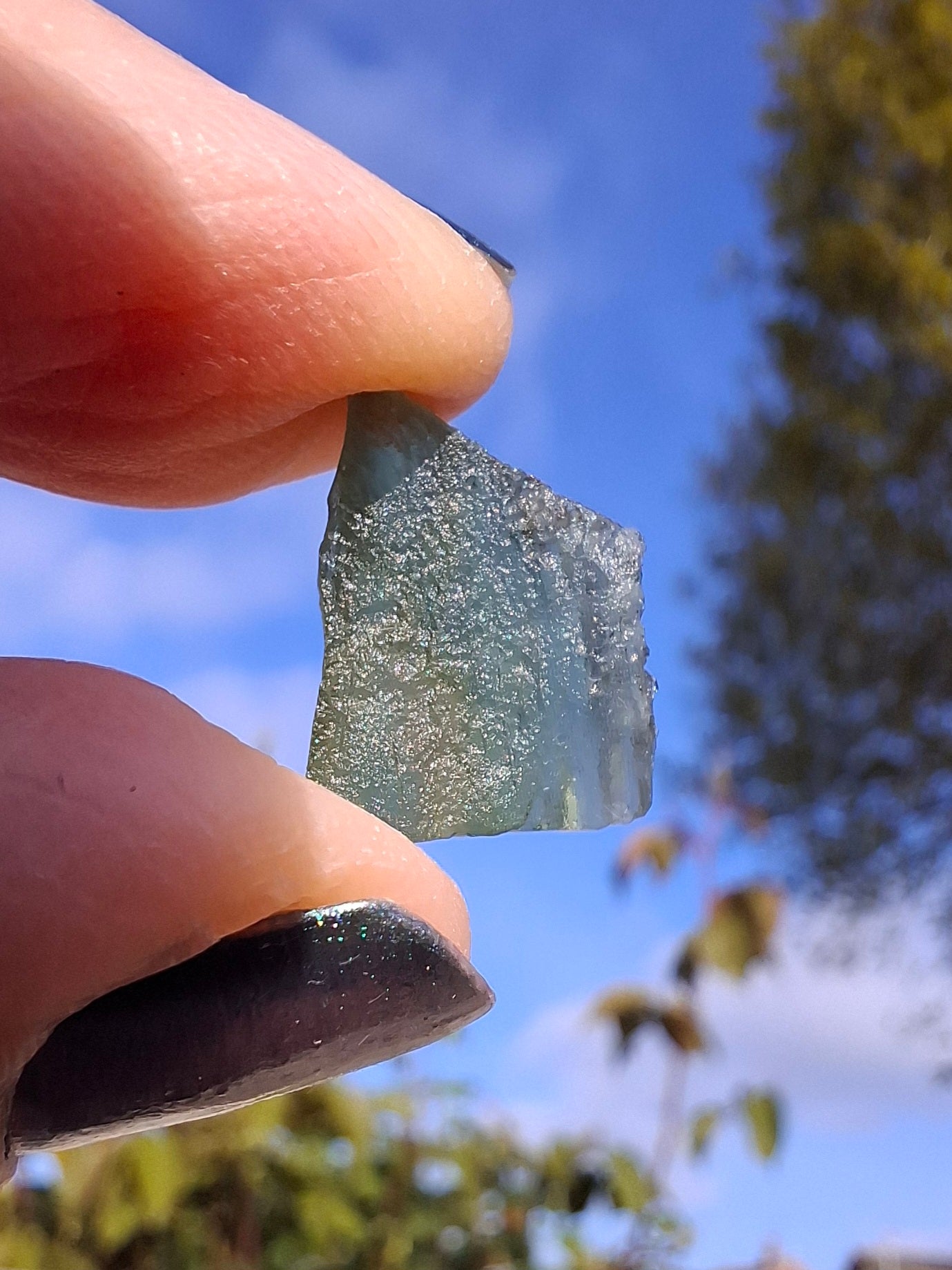 Moldavite Piece, 0.93g, Tektite (Ref: 1391)