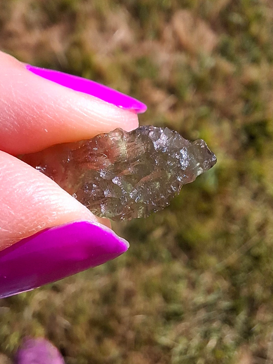 Moldavite Piece, 0.43g, Tektite (Ref: 1435)