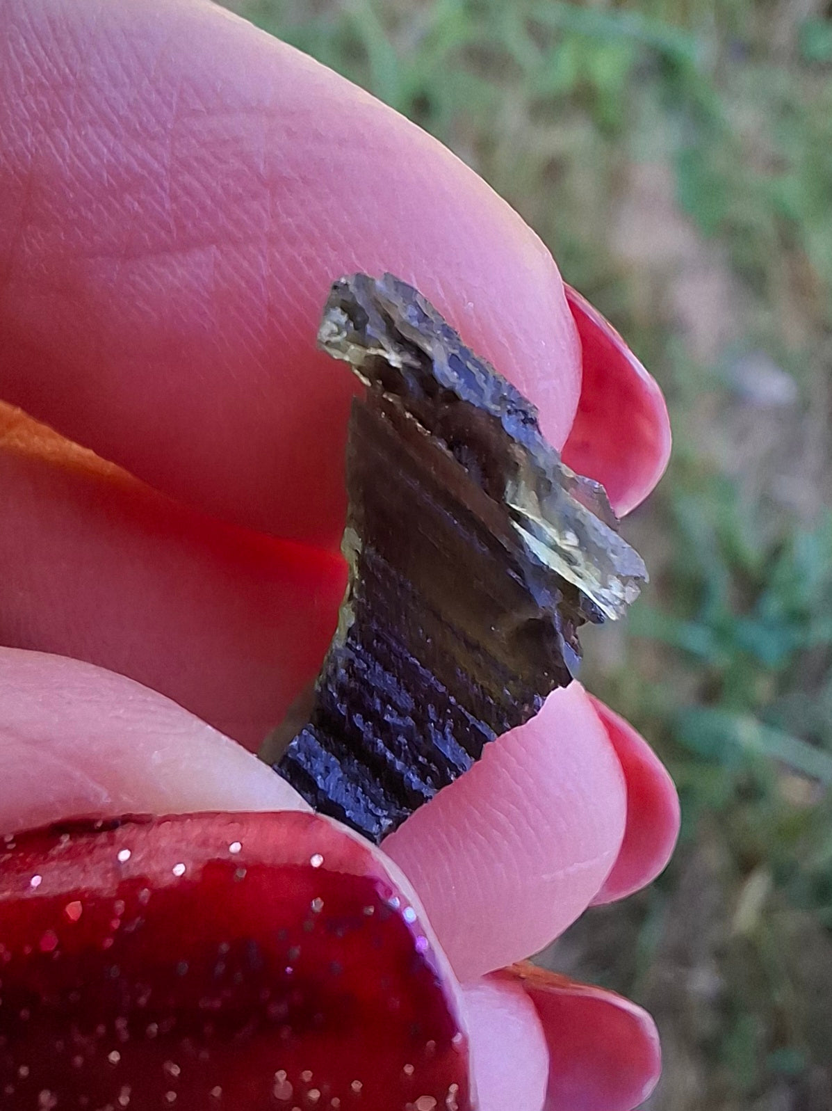 Moldavite Piece, 1.25g, Tektite (Ref: 1470)