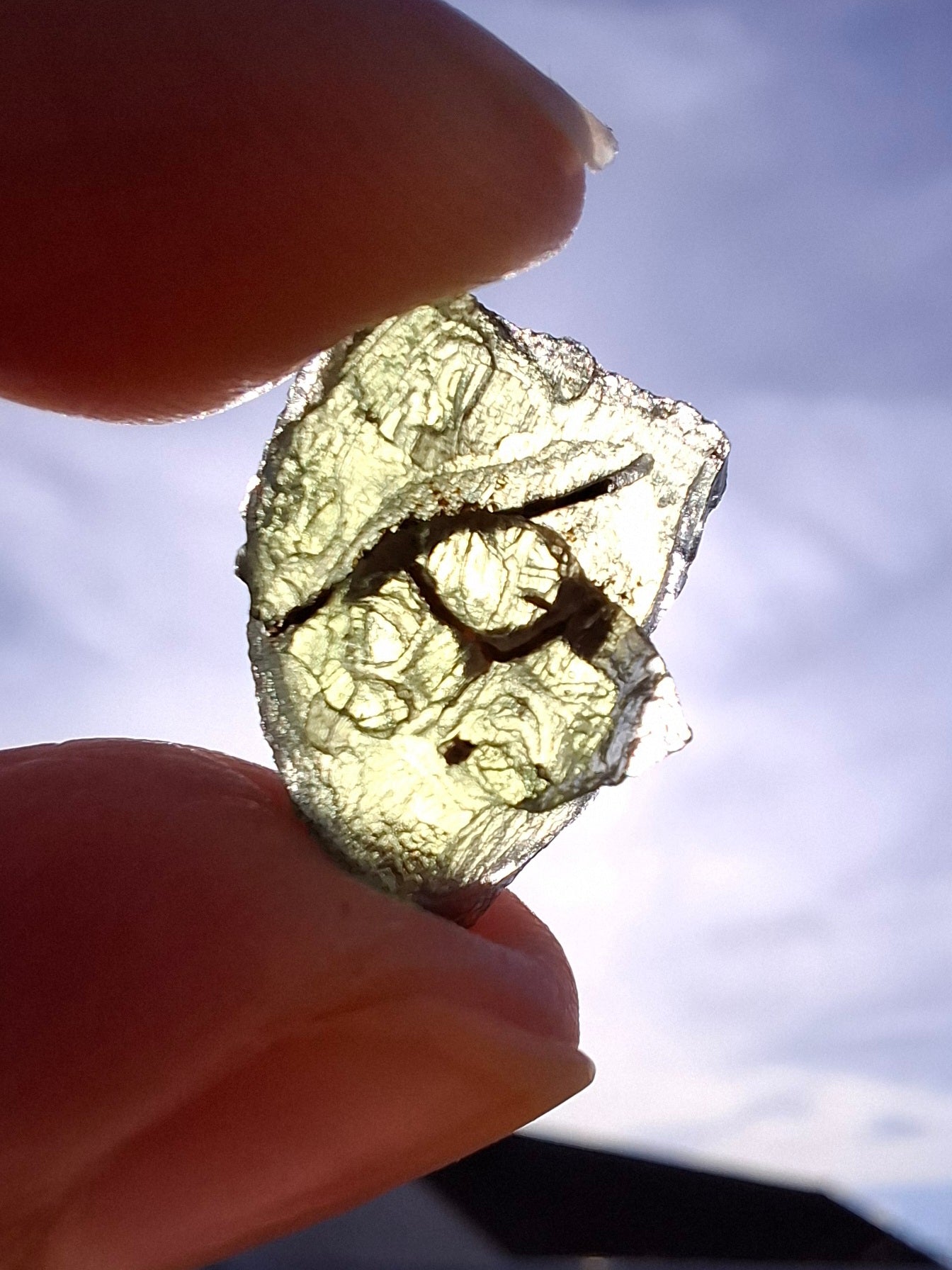 Moldavite Piece, 1.13g, Tektite (Ref: 1335)