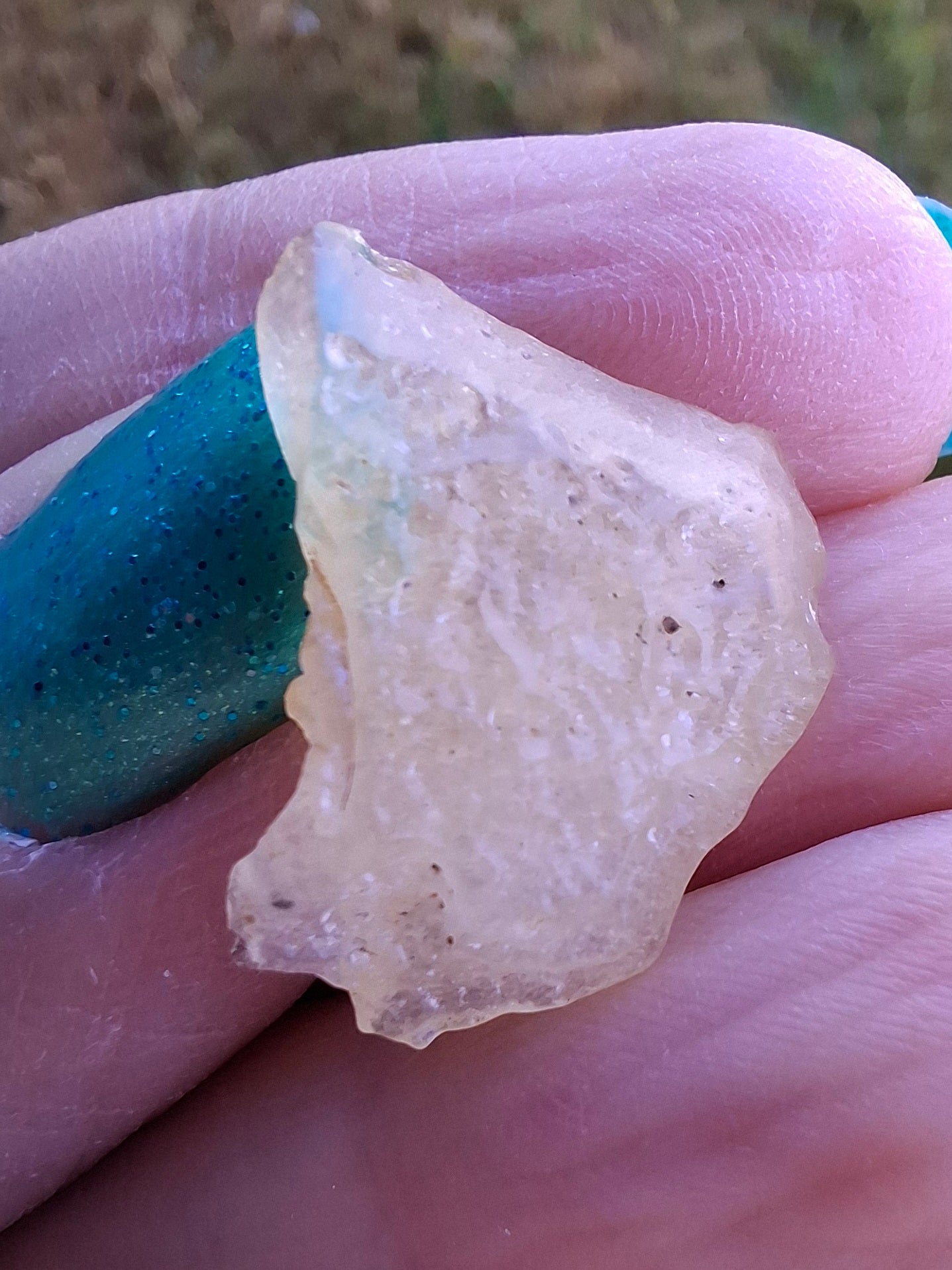Libyan Desert Glass Piece, 2.09g, Tektite