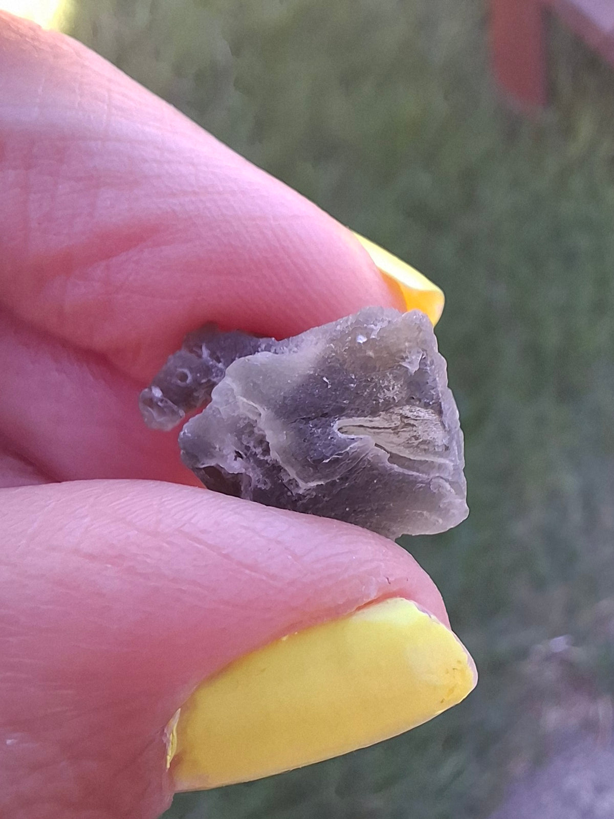 Moldavite Piece, 1.74g, Tektite (Ref: 1513)