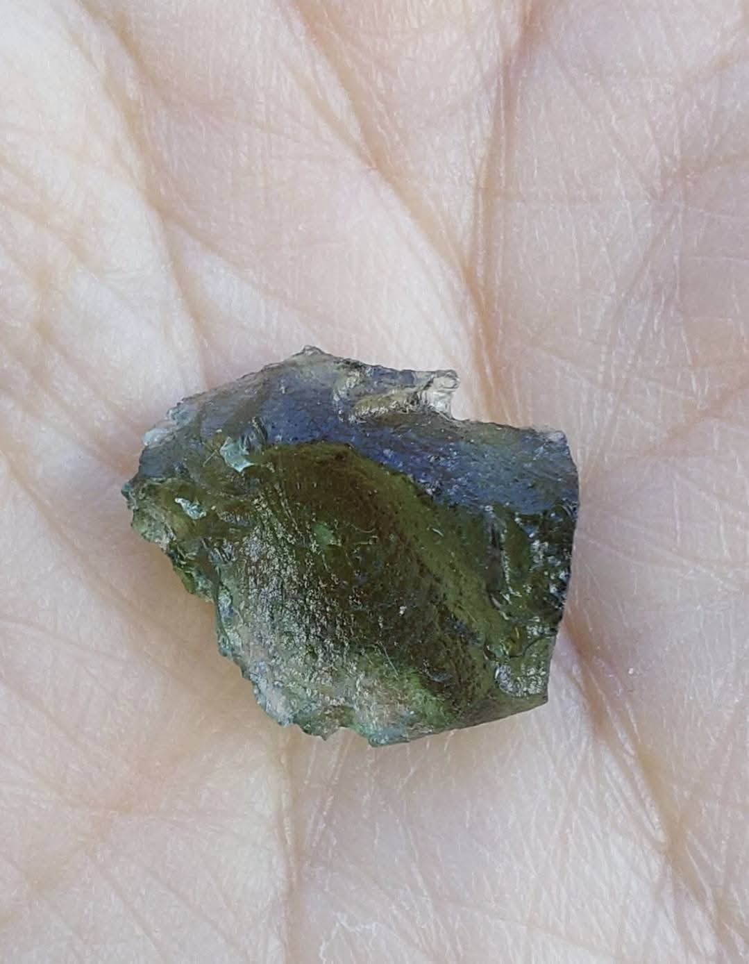 Moldavite Piece, 0.91g, Tektite (Ref: 924)