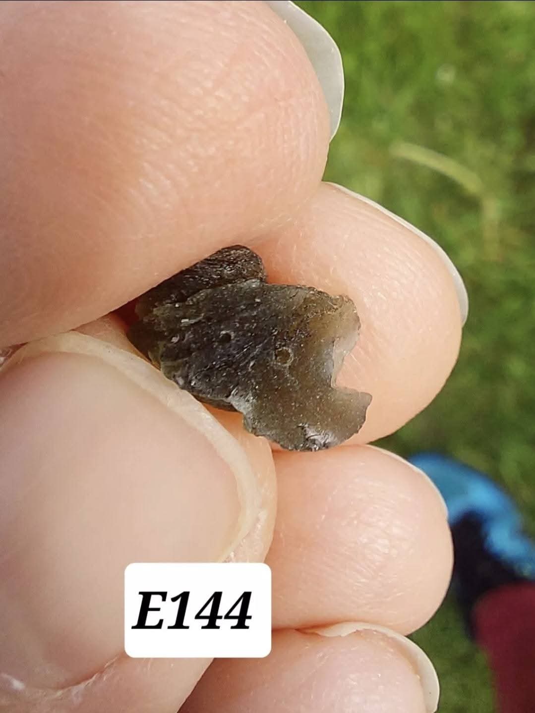 Moldavite Piece, 0.58g, Tektite (Ref: E144)