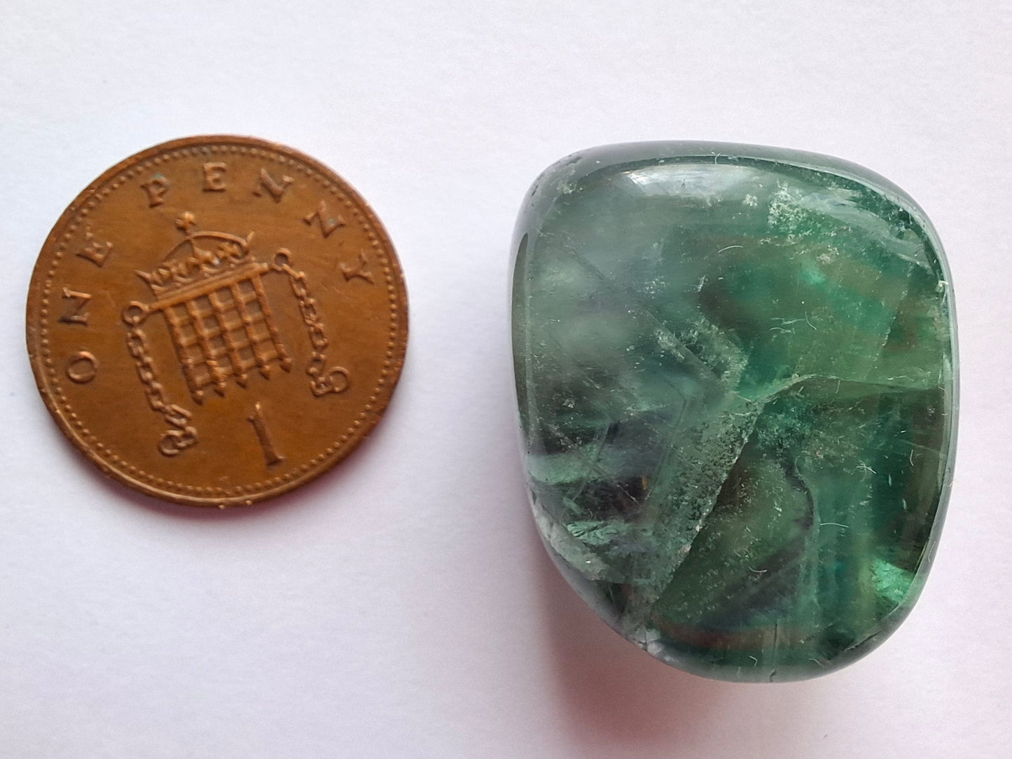 Fluorite, Tumble Stone, Crystal (Ref: T57)