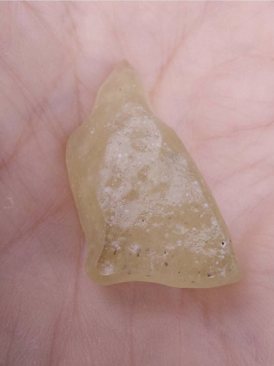 Libyan Desert Glass Piece, 6.49g, Tektite (Ref: LE277)