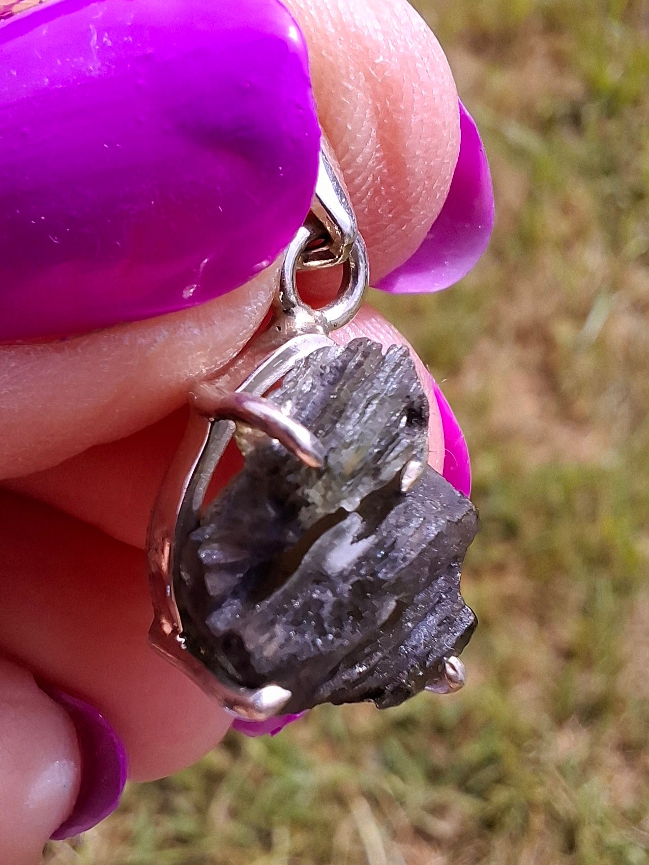 Moldavite Claw Pendant, 925 Silver, Tektite (Ref: P26)