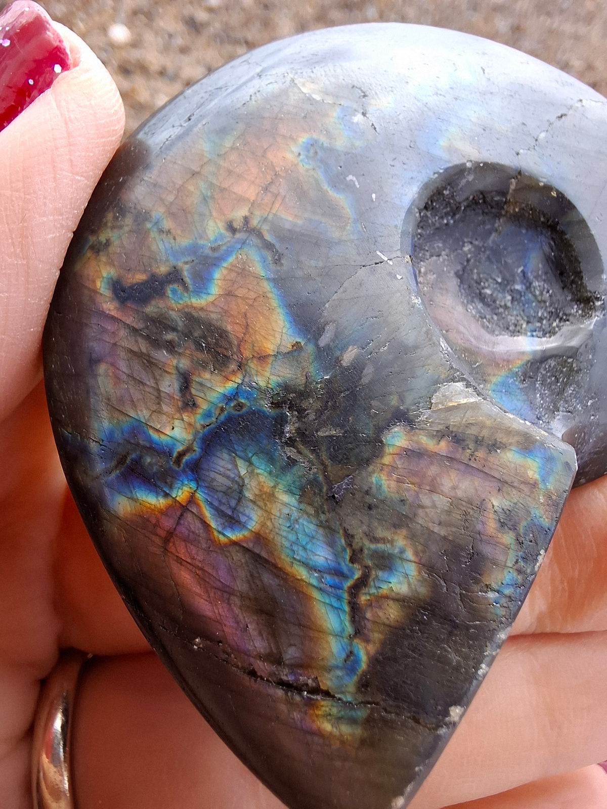 Labradorite Ammonite Carving, 89.31g, Crystal (Ref: laba6)