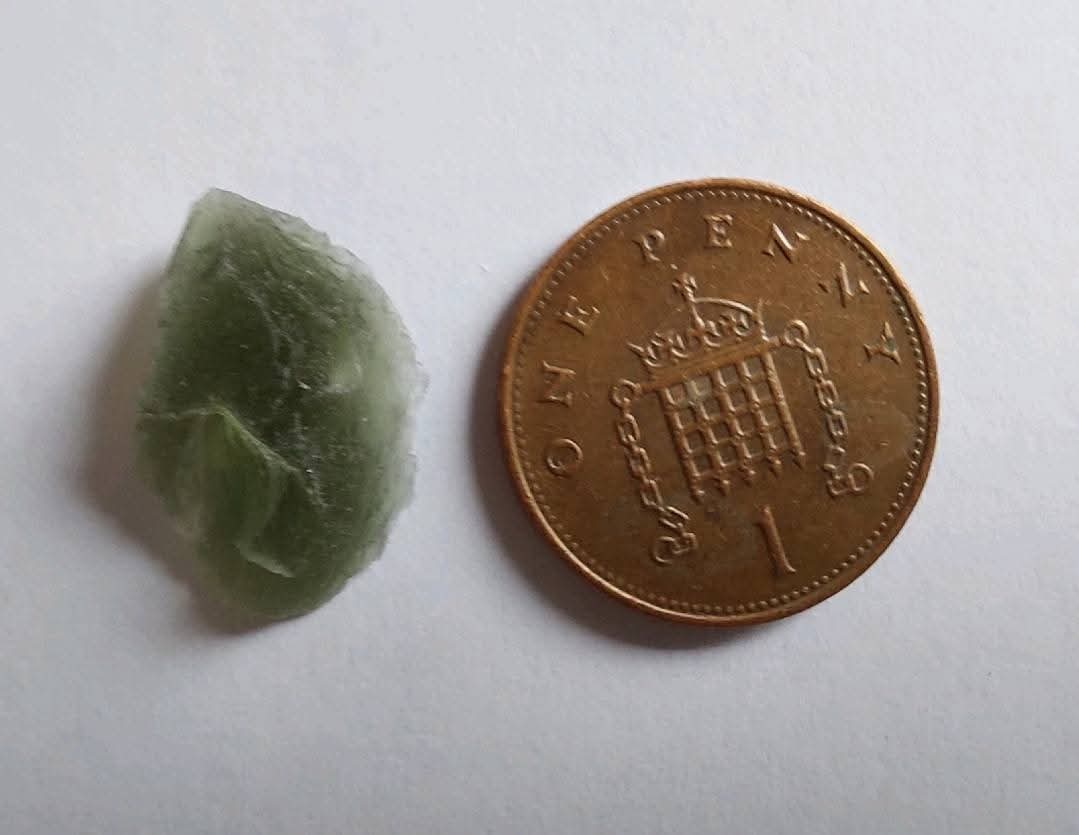 Moldavite Piece, 1.05g, Tektite (Ref: E182)