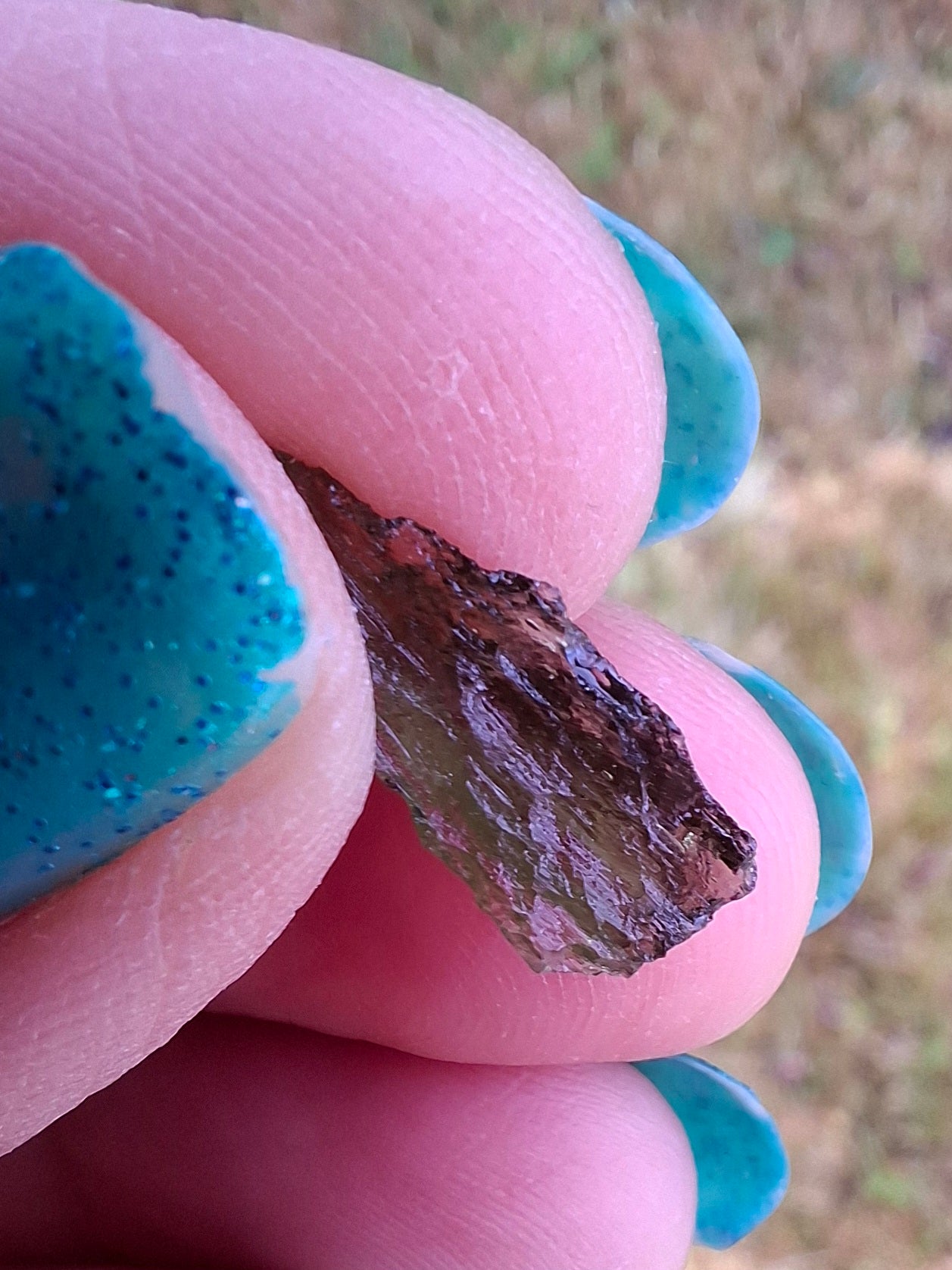 Moldavite small Piece, 0.34g, Tektite (Ref: 1421)