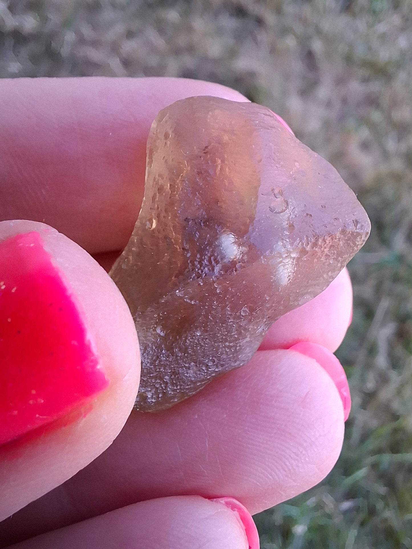 Libyan Desert Glass (darker) Piece, 7.32g, Tektite (Ref: L1369)